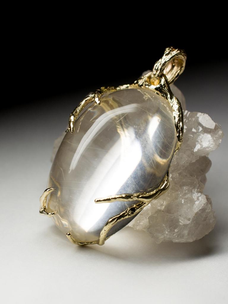 Cristal de roche Pendentif or jaune Cabochon Gemstone Pure Clear Quartz Unisex en vente 3