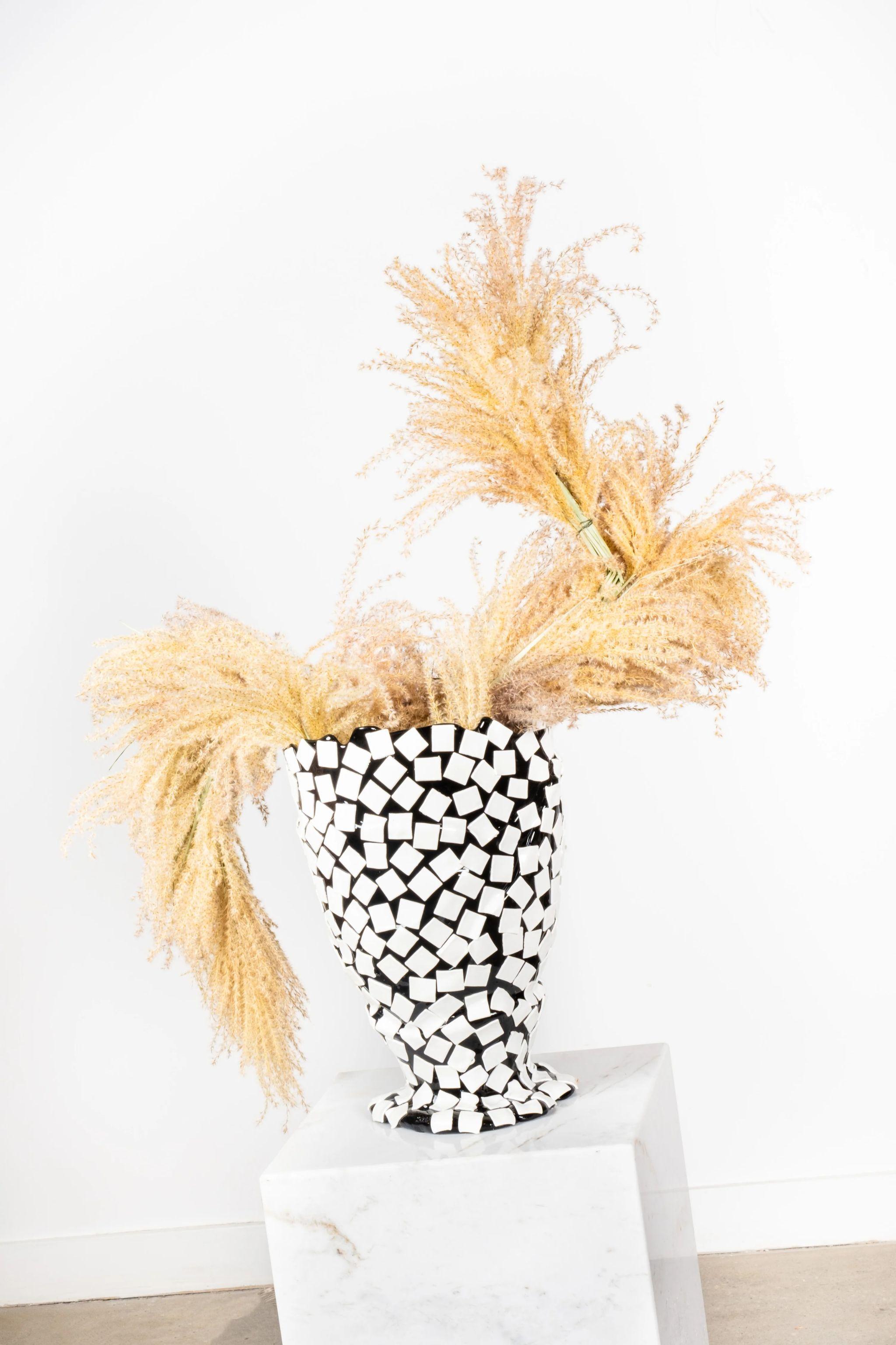 Vase in soft resin designed by Gaetano Pesce in 1995 for Fish Design collection.

*All the pieces are handmade and therefore unique. Variations in the dimensions, hues and colours’ distribution are likely to happen.