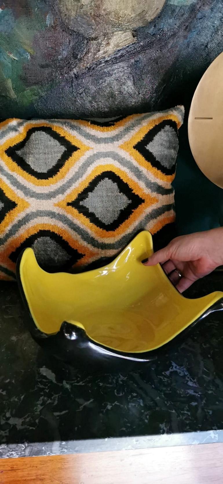 Rockabilly Style Bowl Yellow and Black Ceramic, 1952 2
