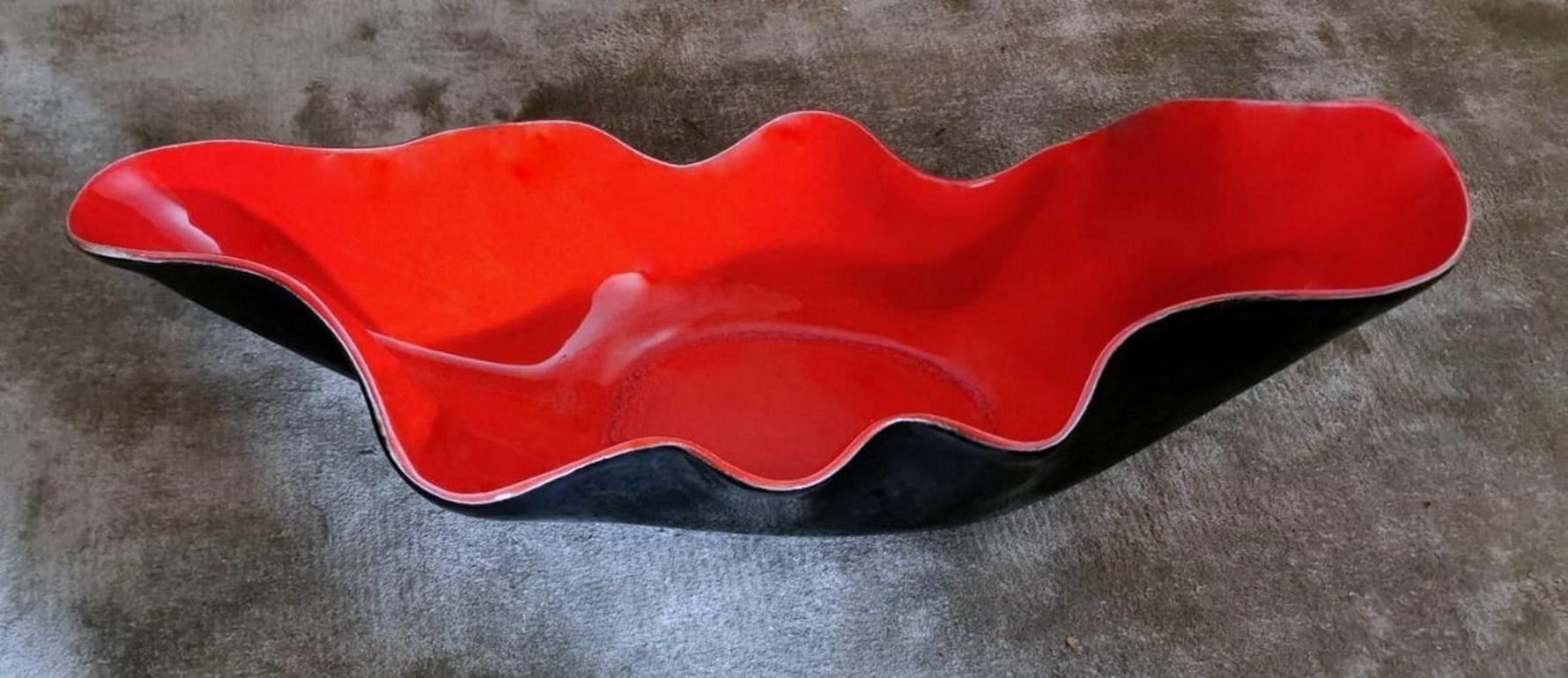 Enameled Rockabilly Style French Centrepiece Red and Black Ceramic For Sale