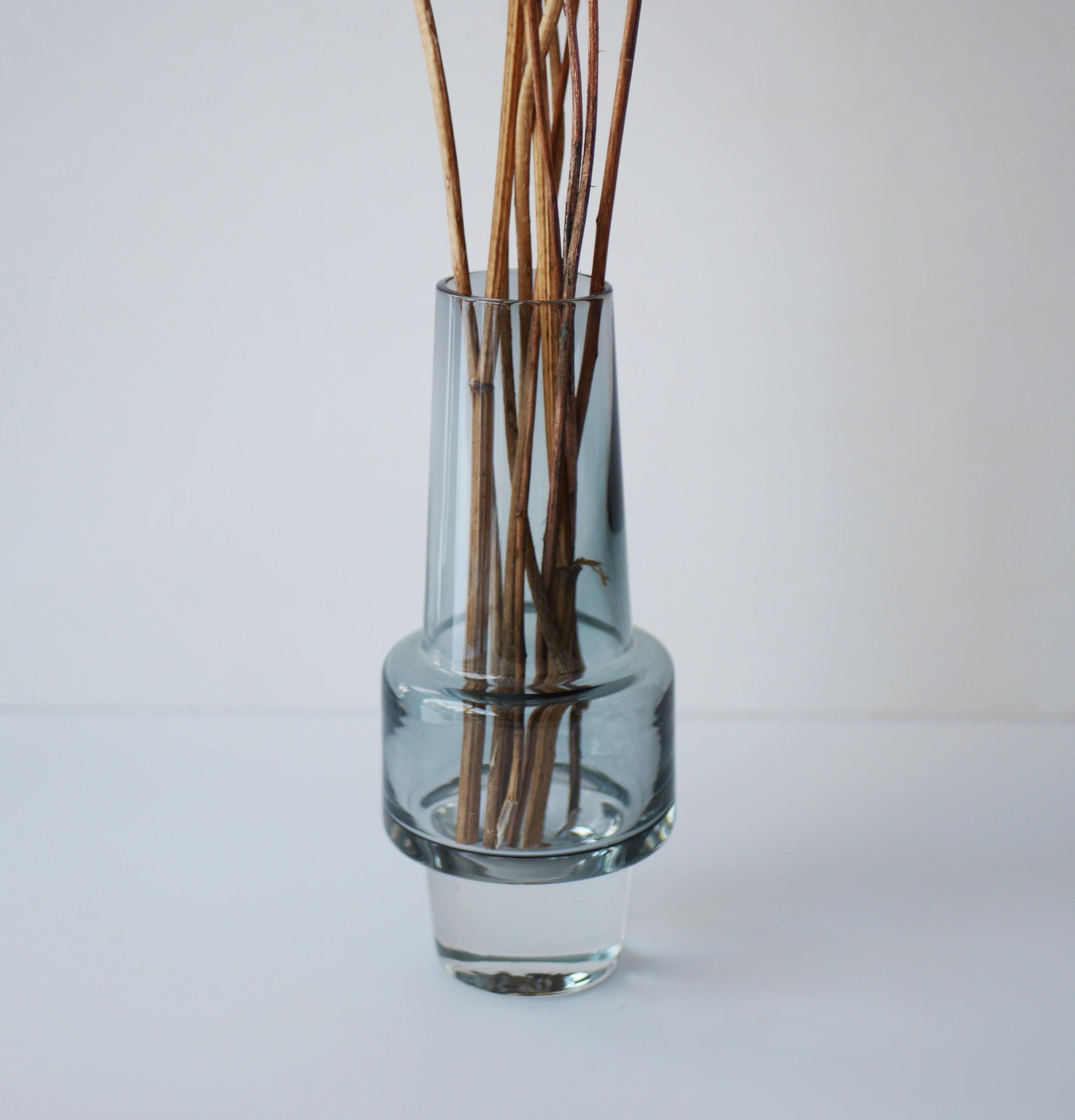 'Rocket' Vase by Inge Samuelsson, Sea Glassbruk For Sale 1