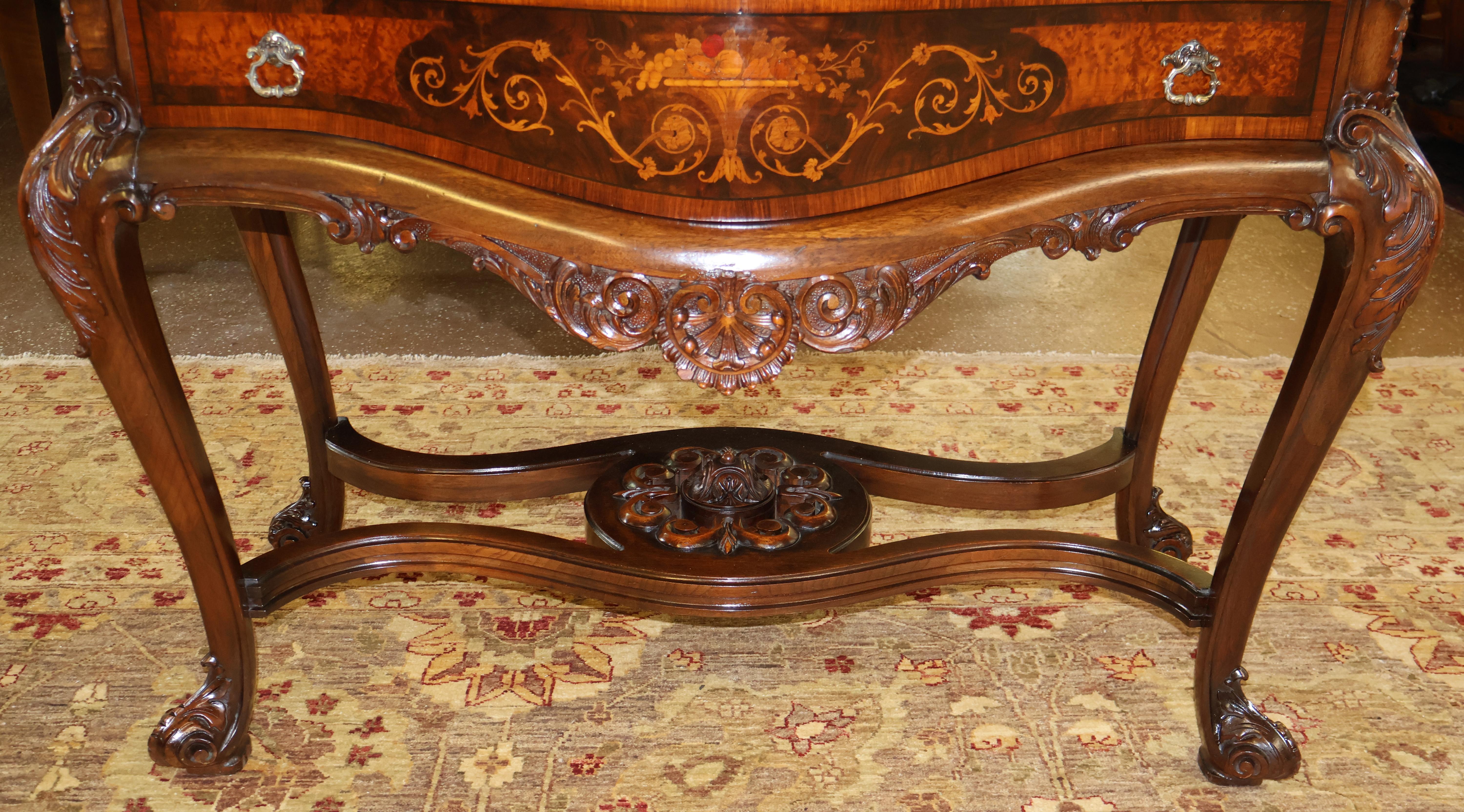 Rockford Burled Walnut & Satinwood Inlaid Louis XV Style Liquor China Cabinet  For Sale 6