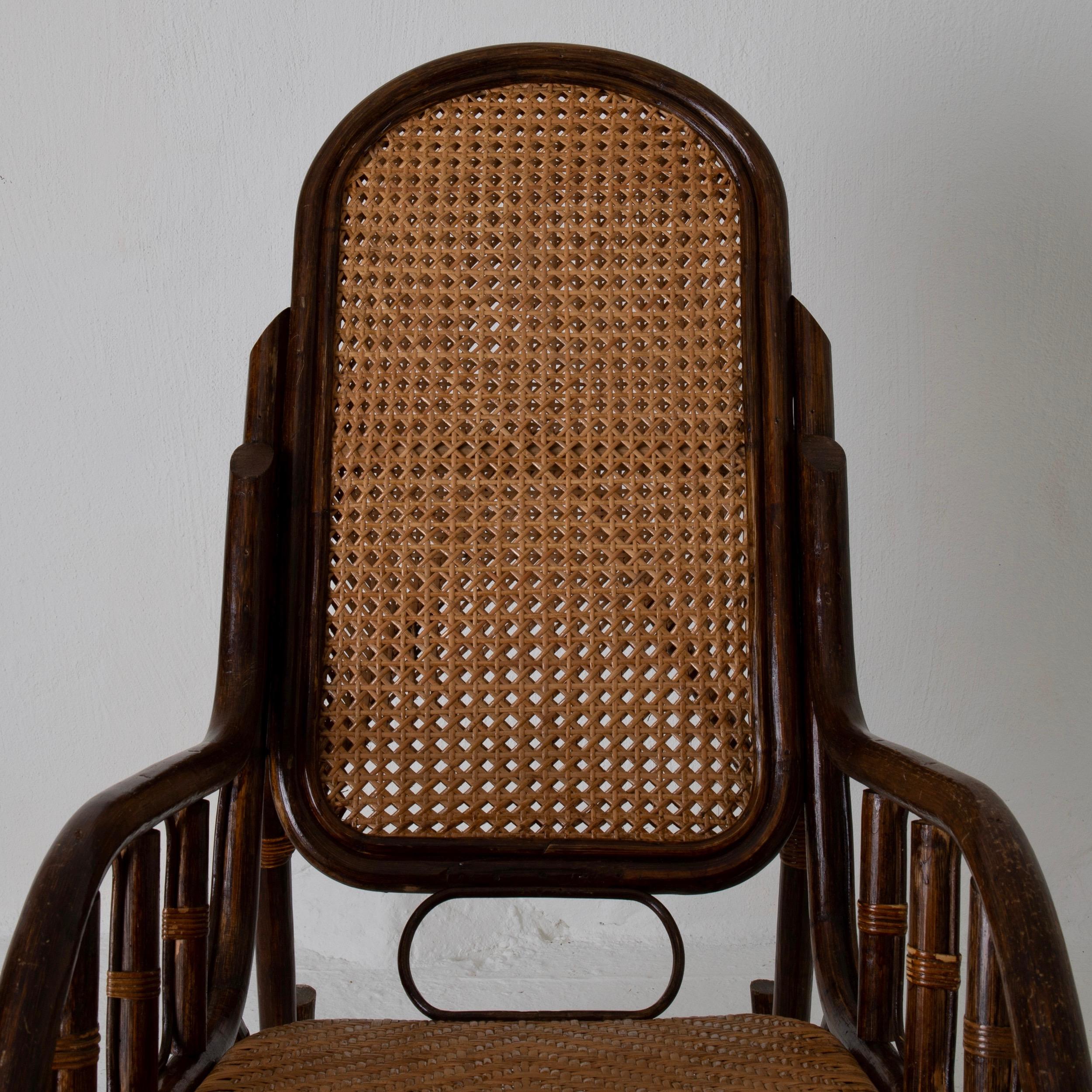 Rocking Chair 20th Century Bentwood Sweden 5