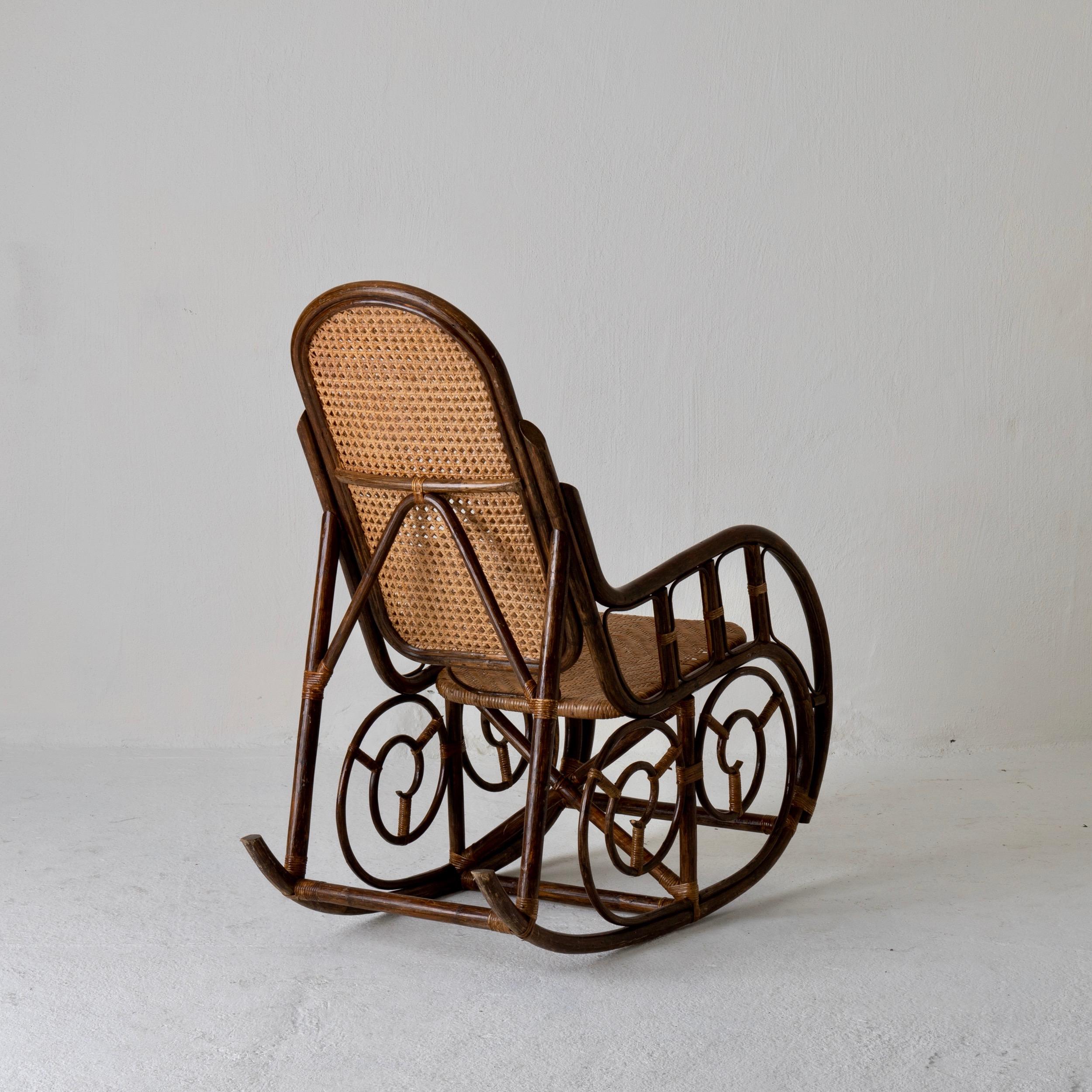 Rocking Chair 20th Century Bentwood Sweden 1