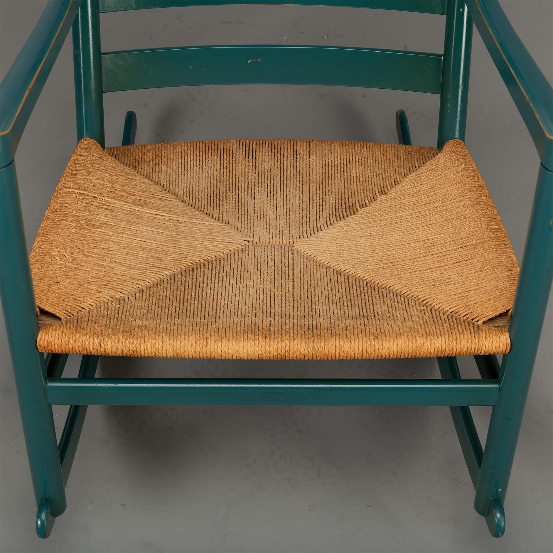 Sedia a dondolo #45 di Hans J. Wegner per Tarm Stole & Mobelfabrik, anni '60 in vendita 10