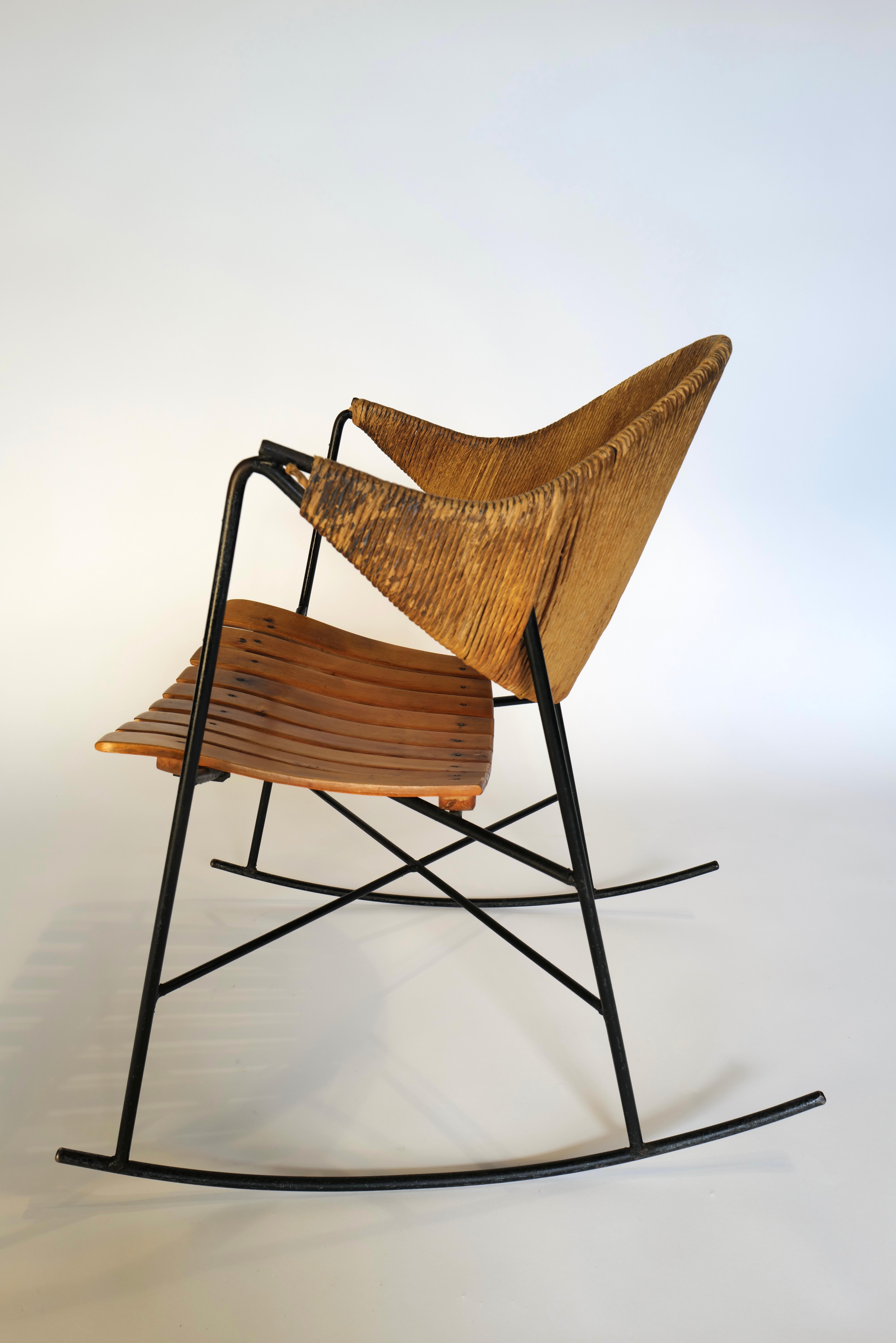 Rocking Chair by Arthur Umanoff For Sale 4
