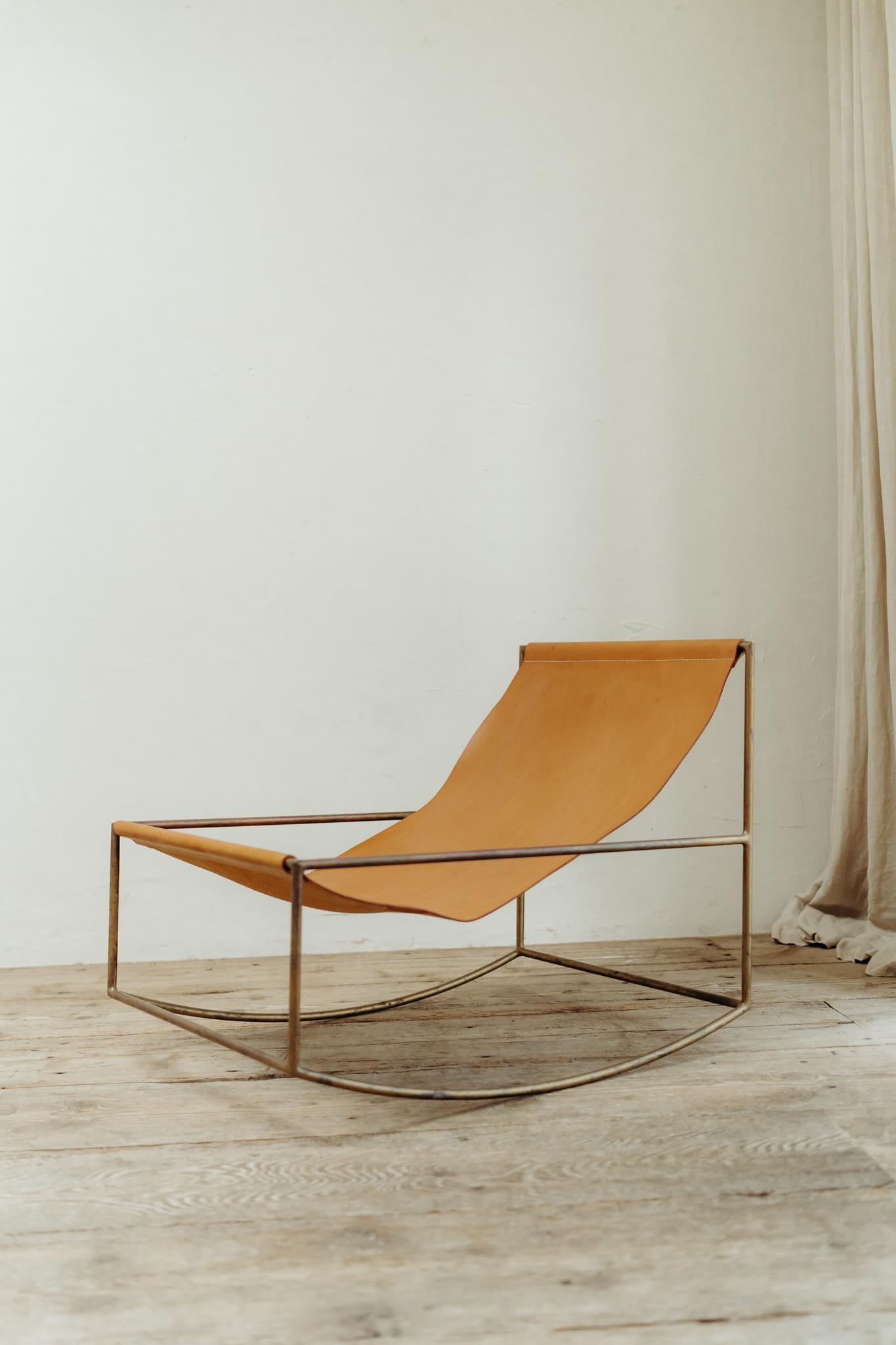mecedora de los diseñadores belgas Fien Muller y Hannes Van Severen Siglo XXI y contemporáneo en venta