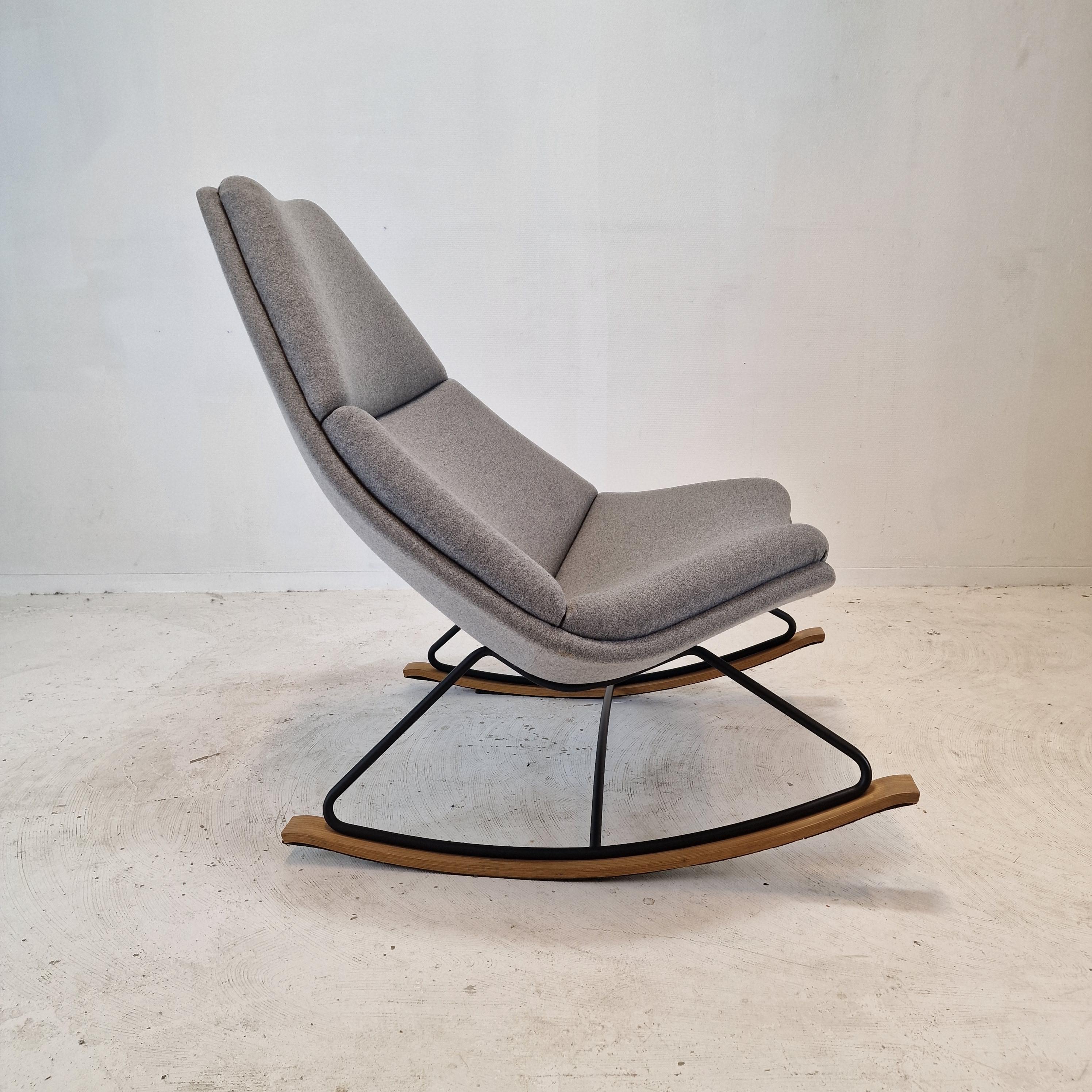 Contemporary Rocking Chair by Geoffrey Harcourt for Artifort For Sale
