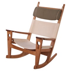 Chaise à bascule de H. Wegner pour GETAMA Modèle Ge-673 chêne