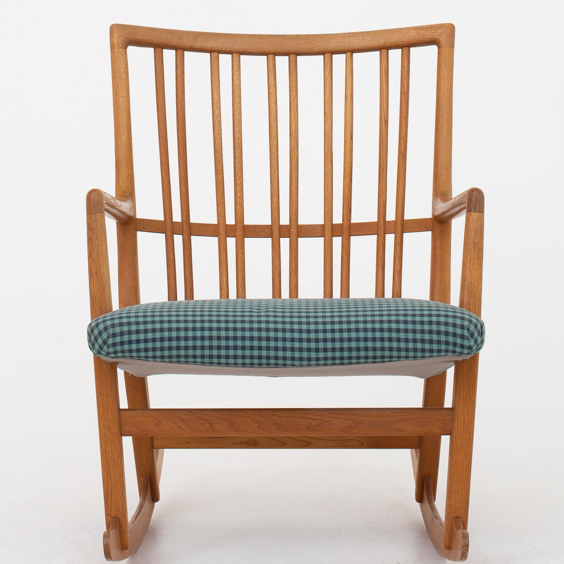 Rocking Chair by Hans J. Wegner 2