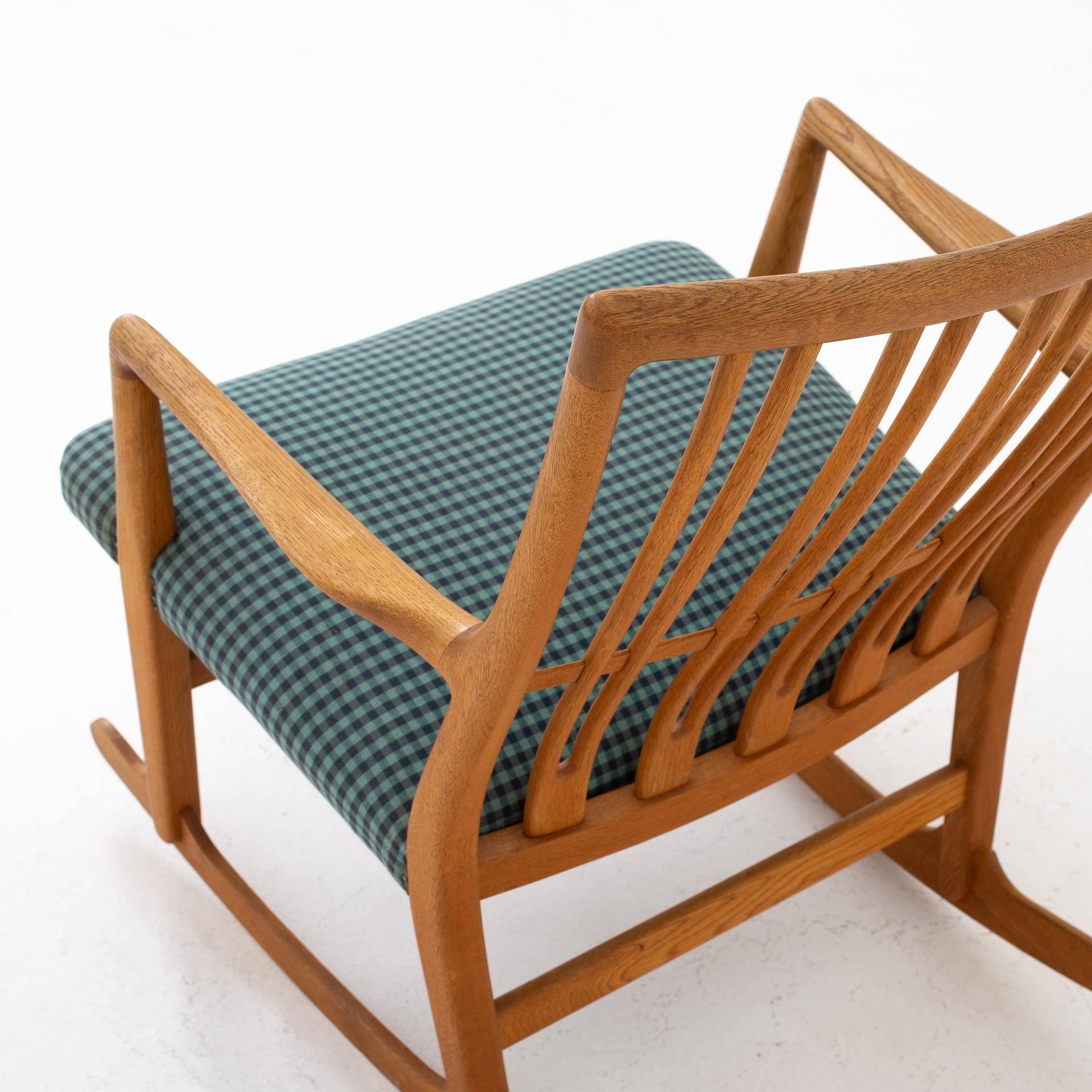 Rocking Chair by Hans J. Wegner 1