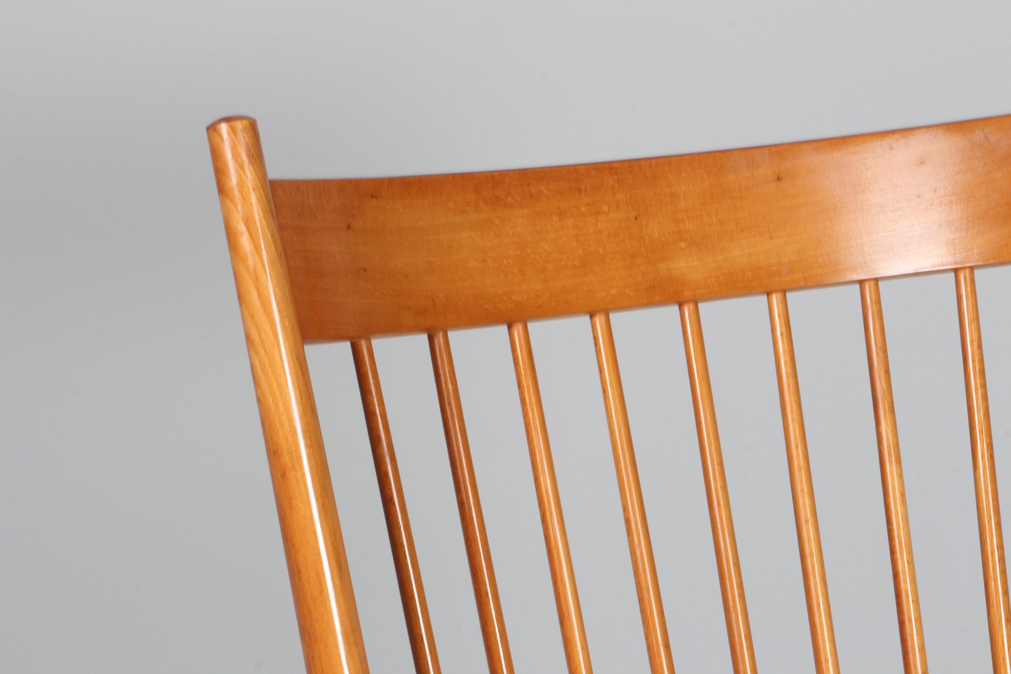Scandinavian Modern Rocking Chair by Hans J. Wegner, Model J16 For Sale