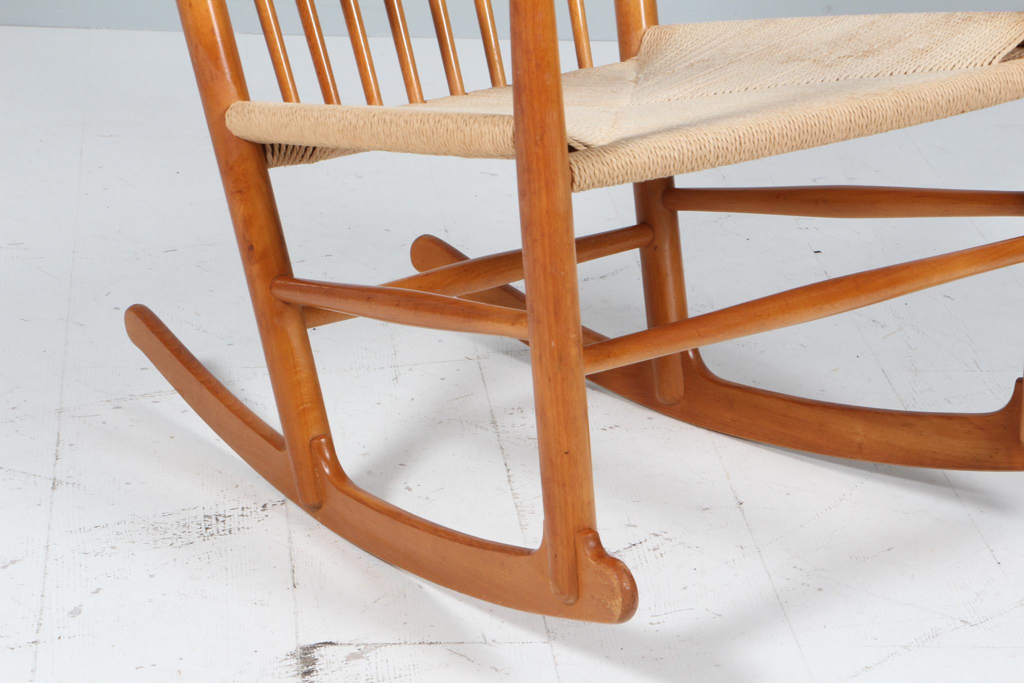 Mid-20th Century Rocking Chair by Hans J. Wegner, Model J16 For Sale