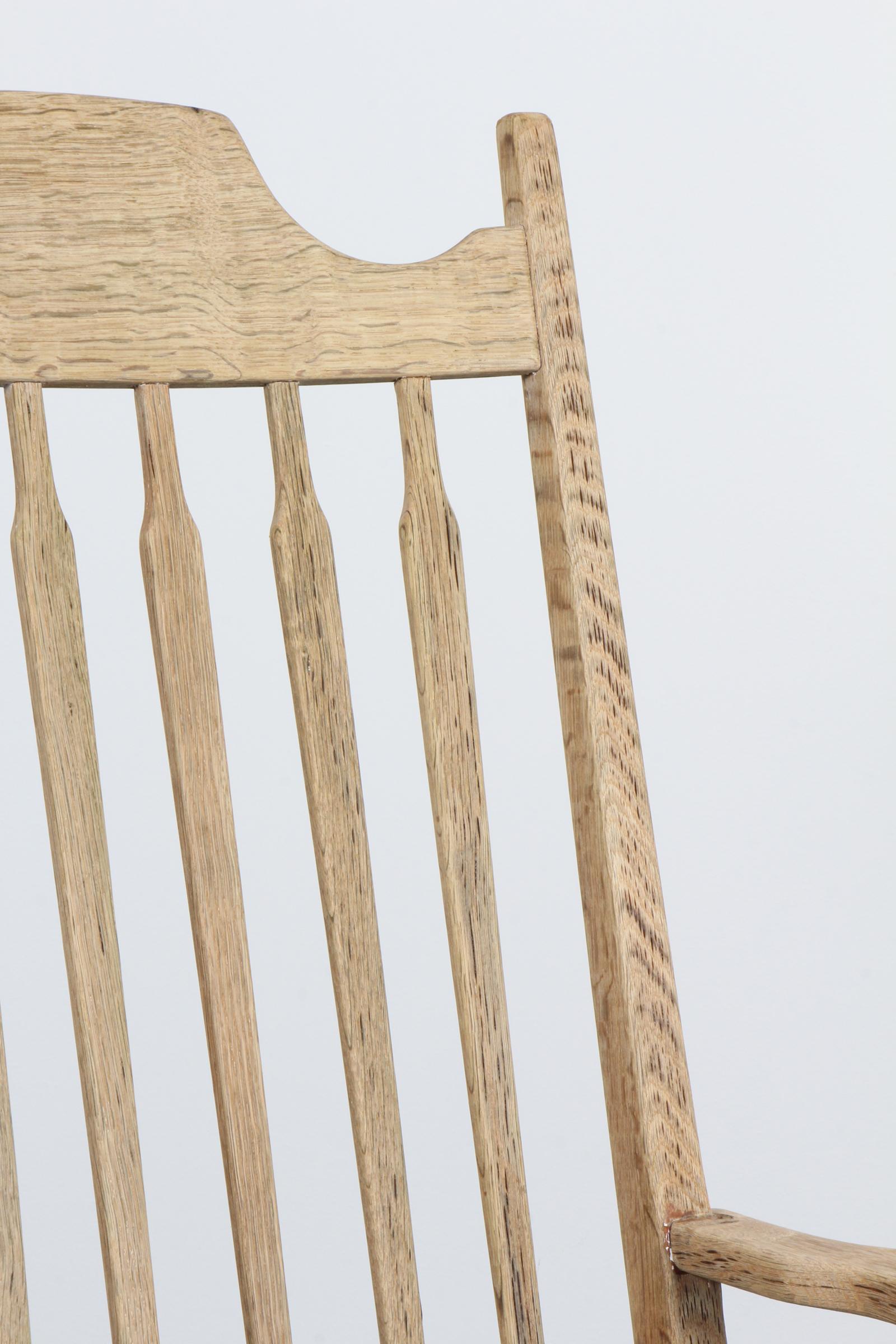 Silla mecedora de Henning Kjærnulf finales del siglo XX en venta