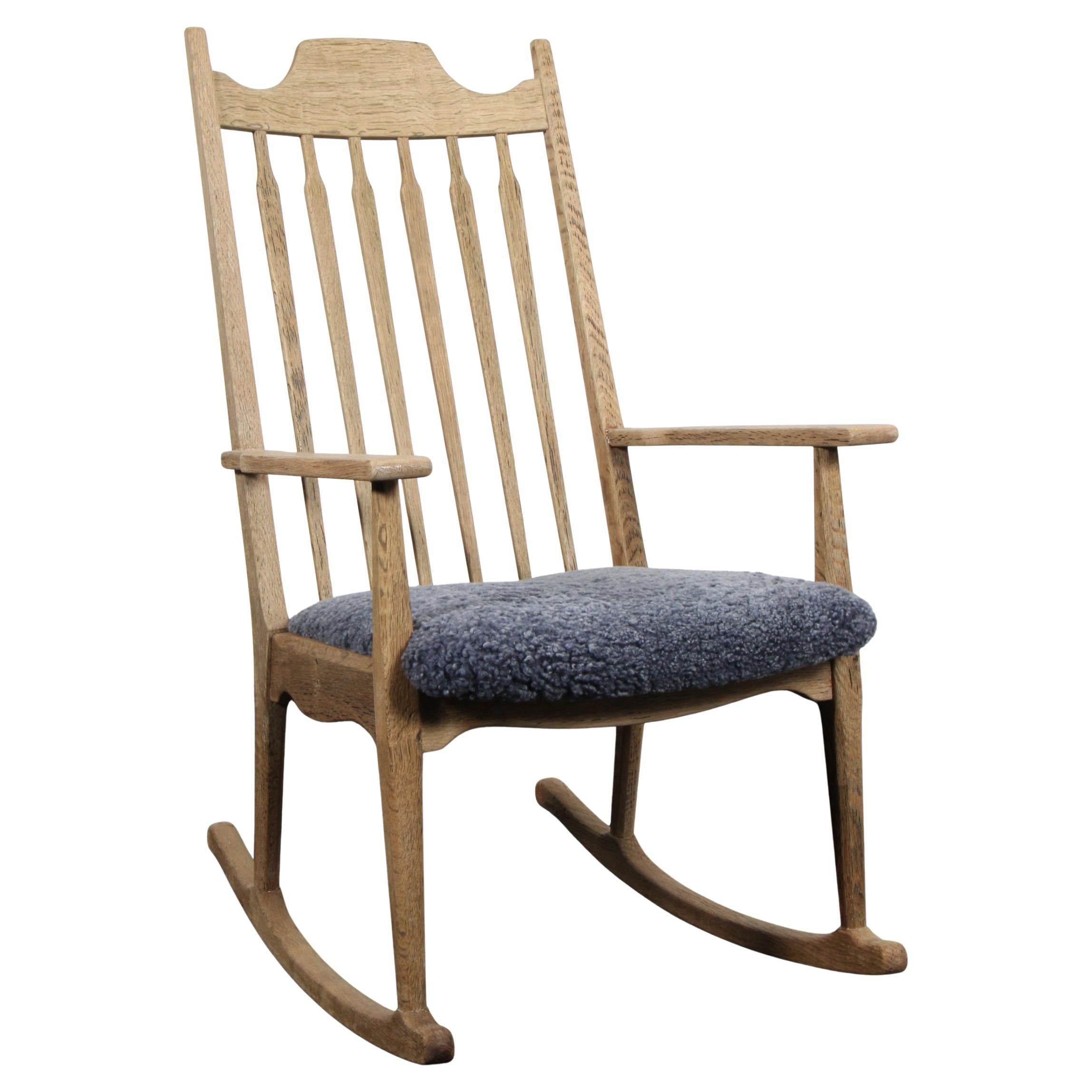 Silla mecedora de Henning Kjærnulf en venta