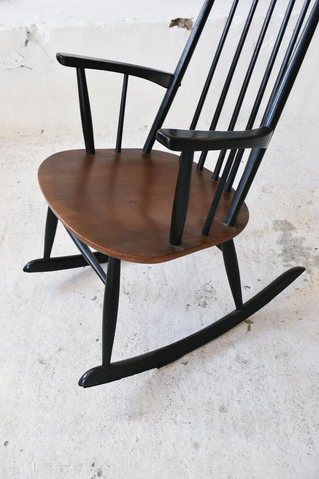 Schaukelstuhl von Ilmari Tapiovaara für Asko 1960er Jahre Finnland im Angebot 2