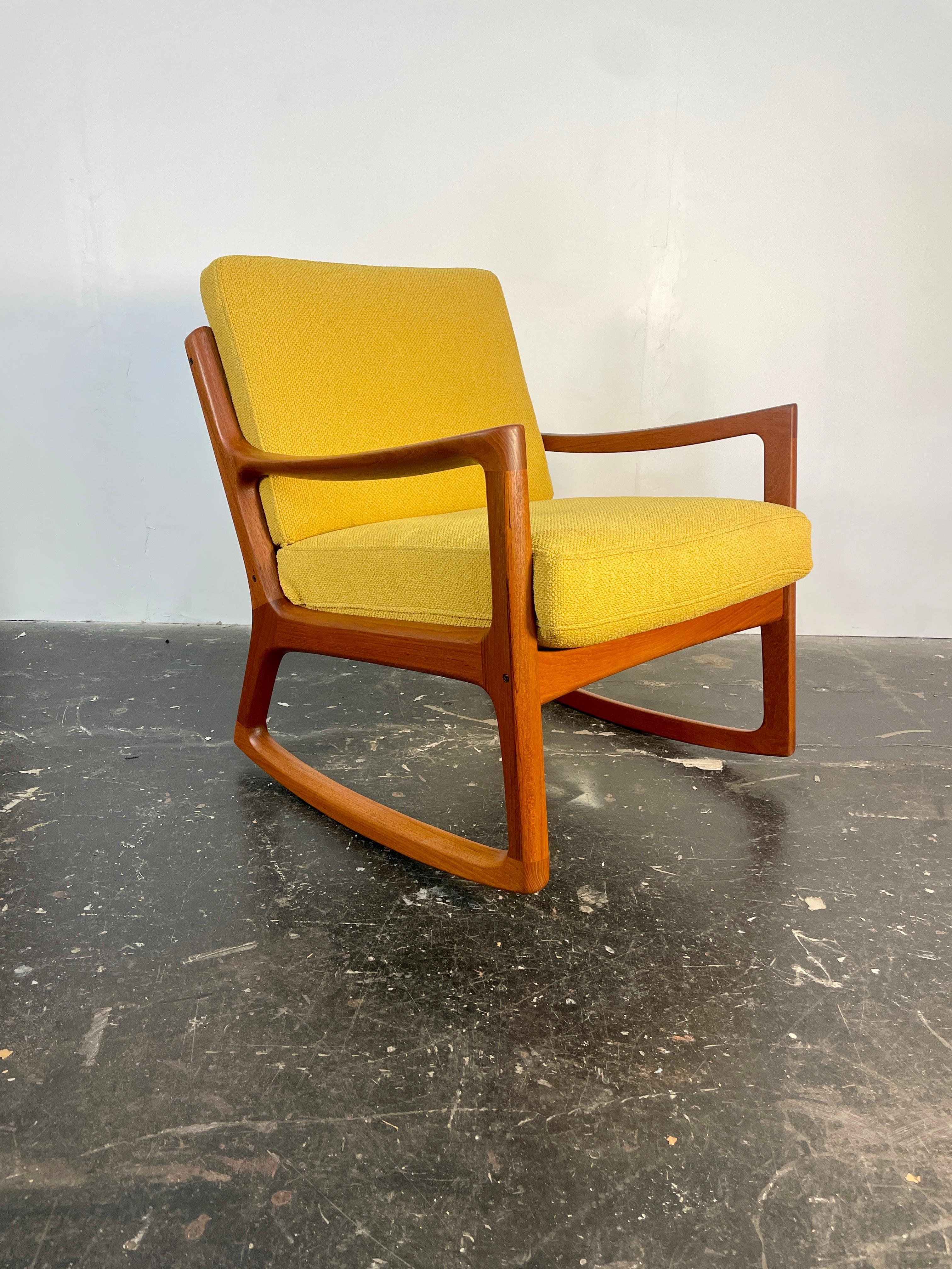 Rocking Chair by Ole Wanscher in Solid Teak, Denmark Circa 1950's For Sale 4