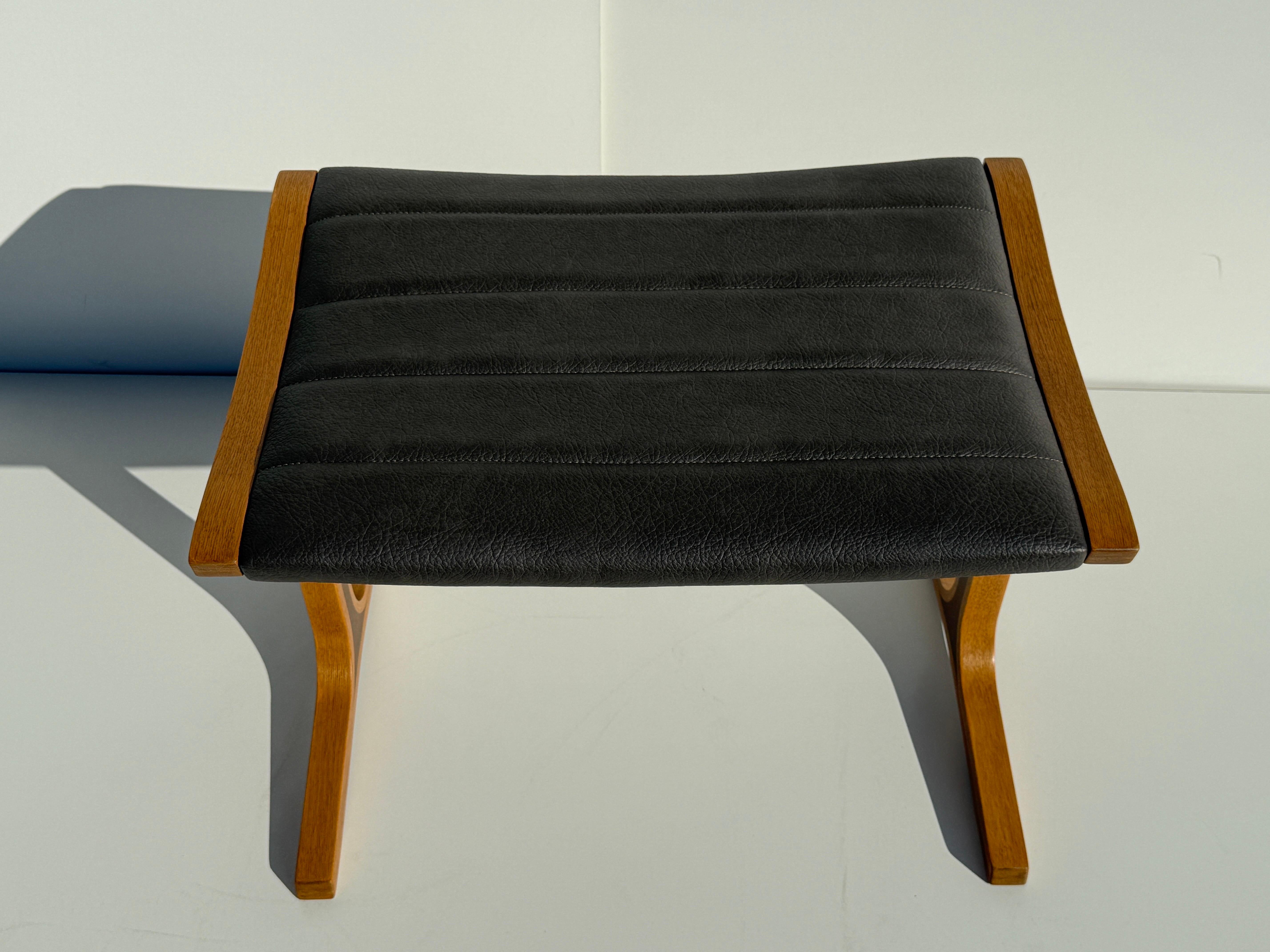 Rocking Chair by Tendo Mokko Japan For Sale 8