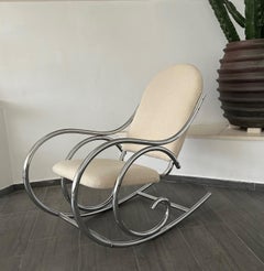 Chaise à bascule des années 70, design dans l'esprit de Thonet Milo Baughman