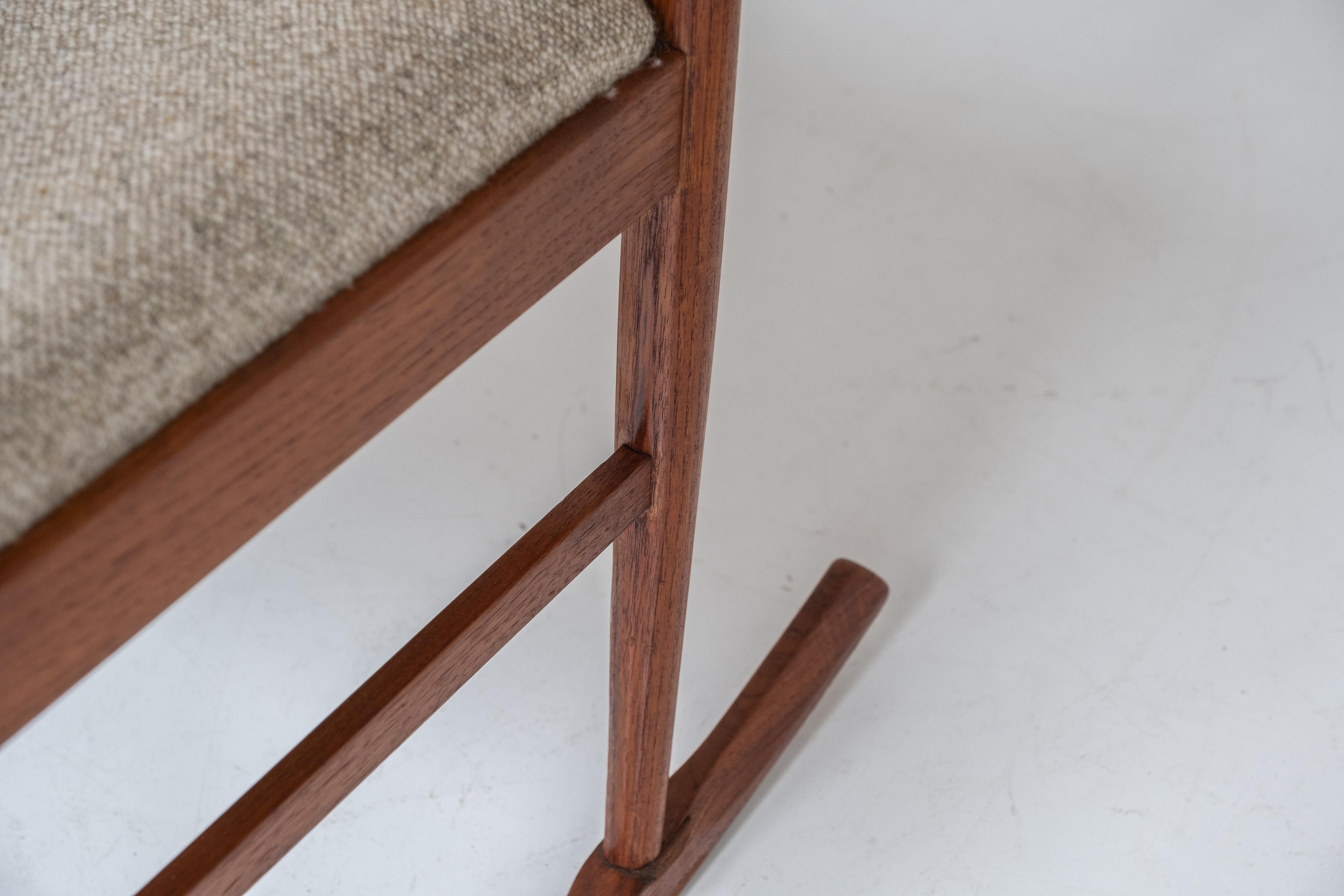 Rocking chair designed by Helge Sibast for Sibast, Denmark 1960s. 2