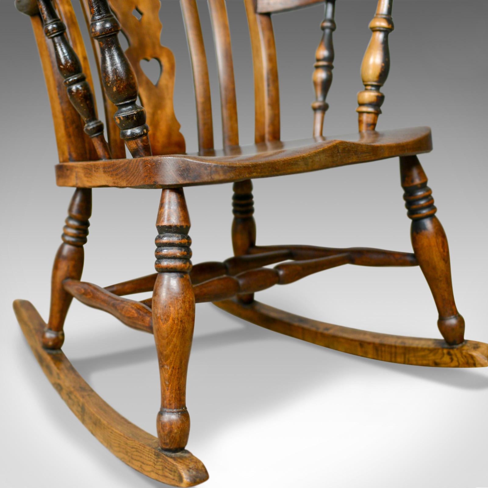 Rocking Chair, Edwardian, Country Kitchen, Windsor Elbow Chair, circa 1910 In Good Condition In Hele, Devon, GB