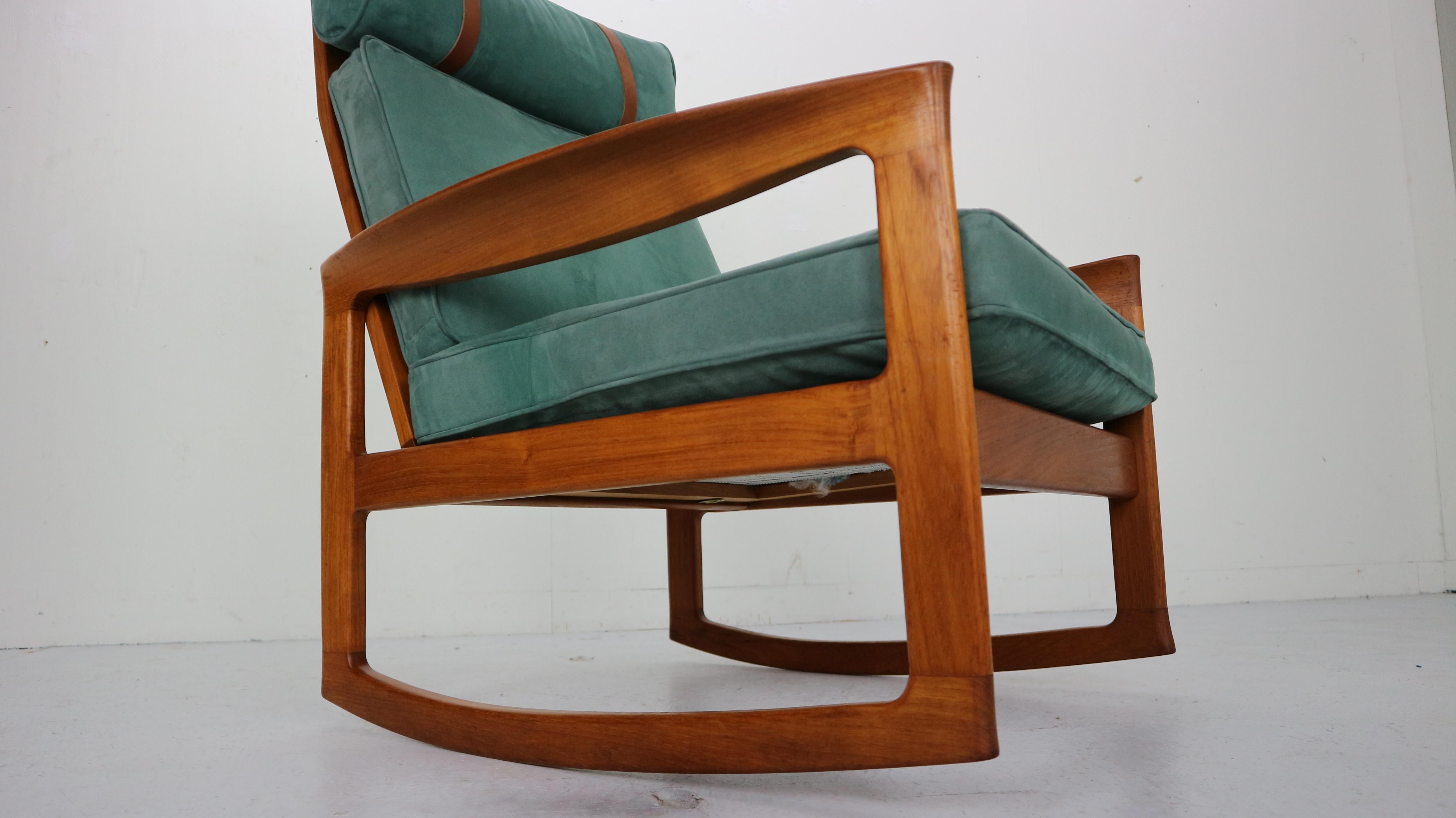Mid-20th Century Rocking Chair & Footstool in Blue Velvet by Ole Wanscher and Komfort, 1960s