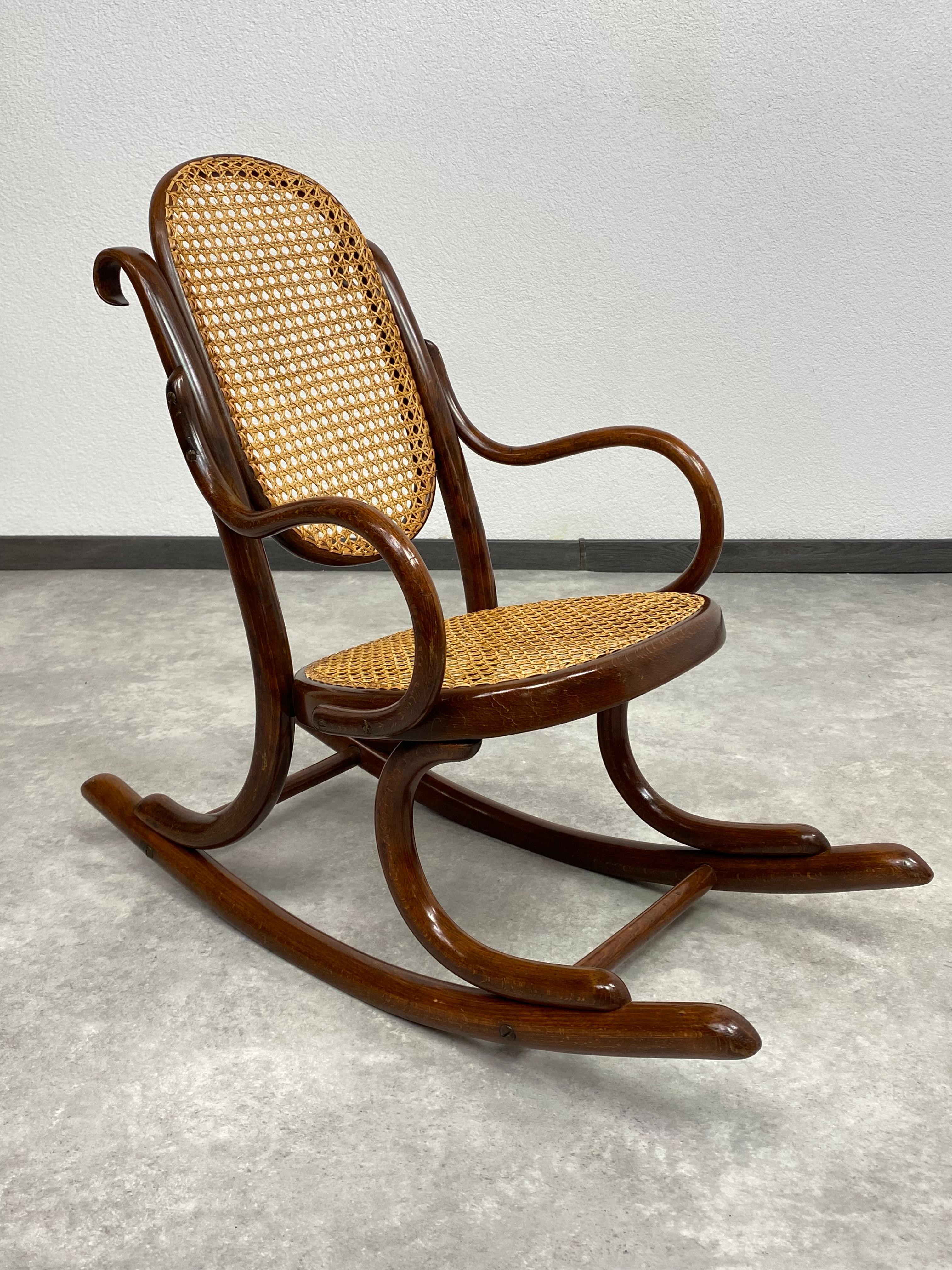Vienna Secession Rocking chair for children no.2 by Thonet For Sale