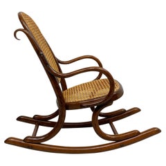 Sedia a dondolo per bambini n. 2 di Thonet