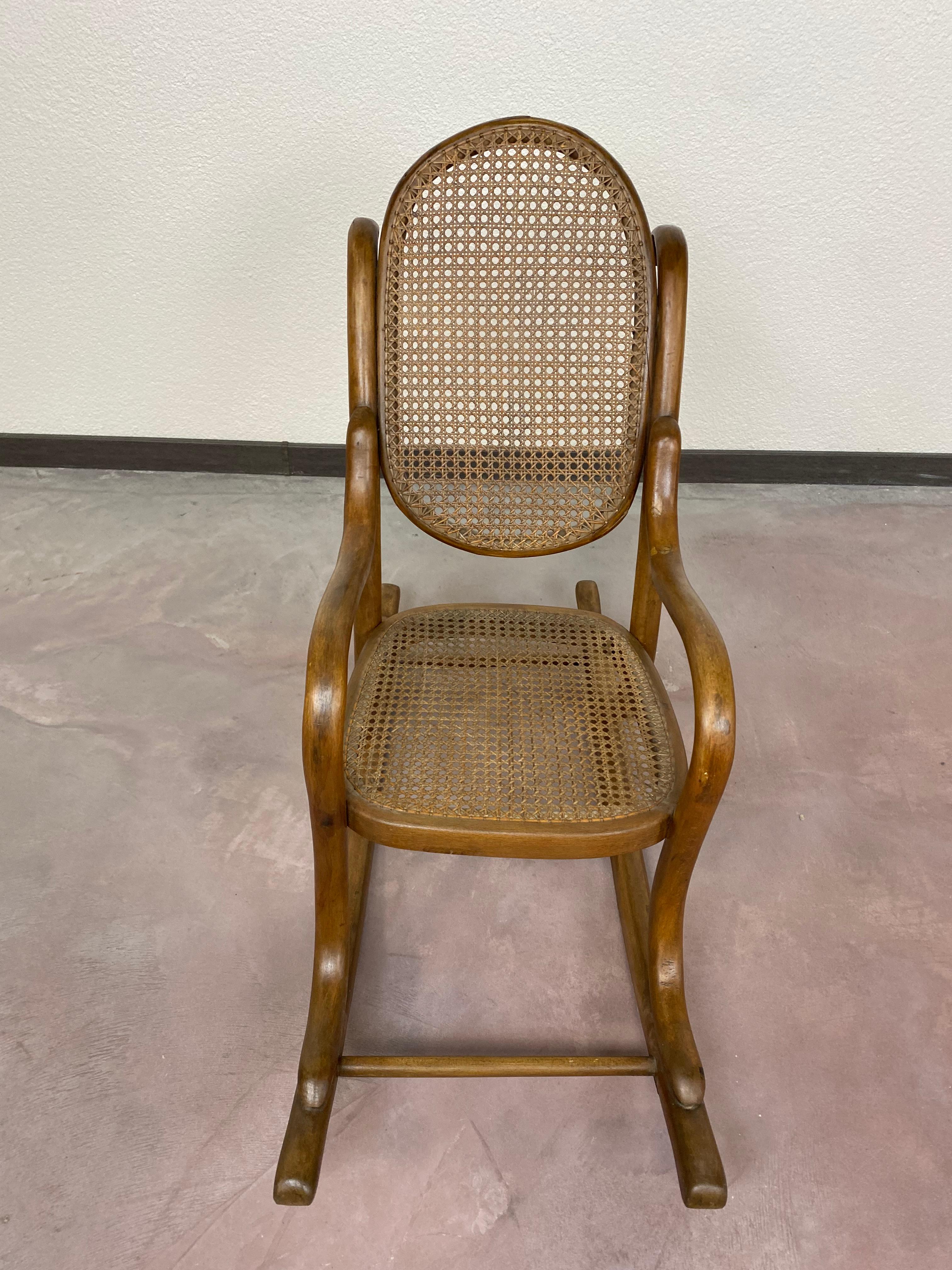 Rocking Chair for Children No.2 In Good Condition For Sale In Banská Štiavnica, SK