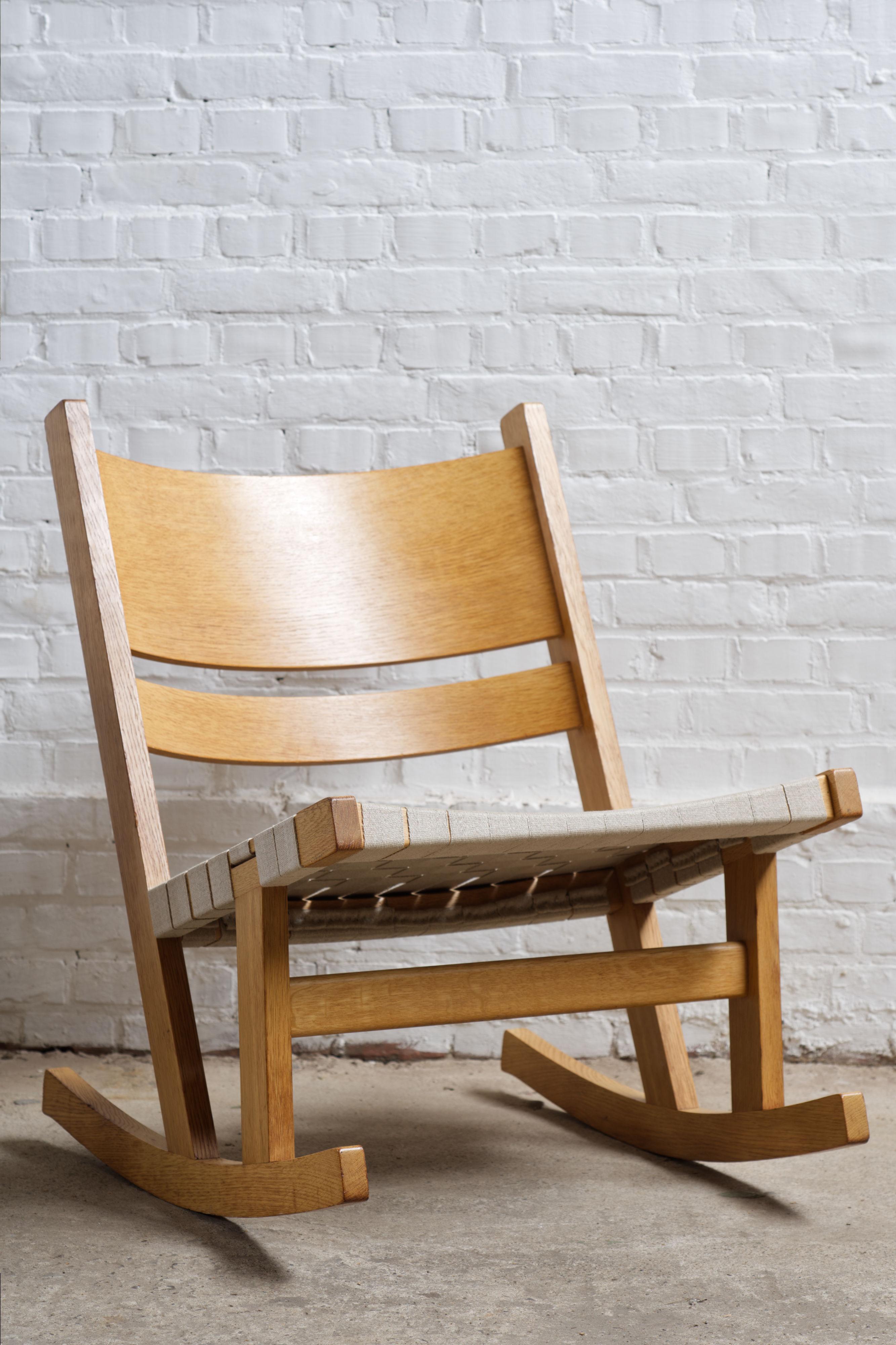 Rocking chair 'GE 674' by Hans wegner, Getame, 1970s For Sale 3