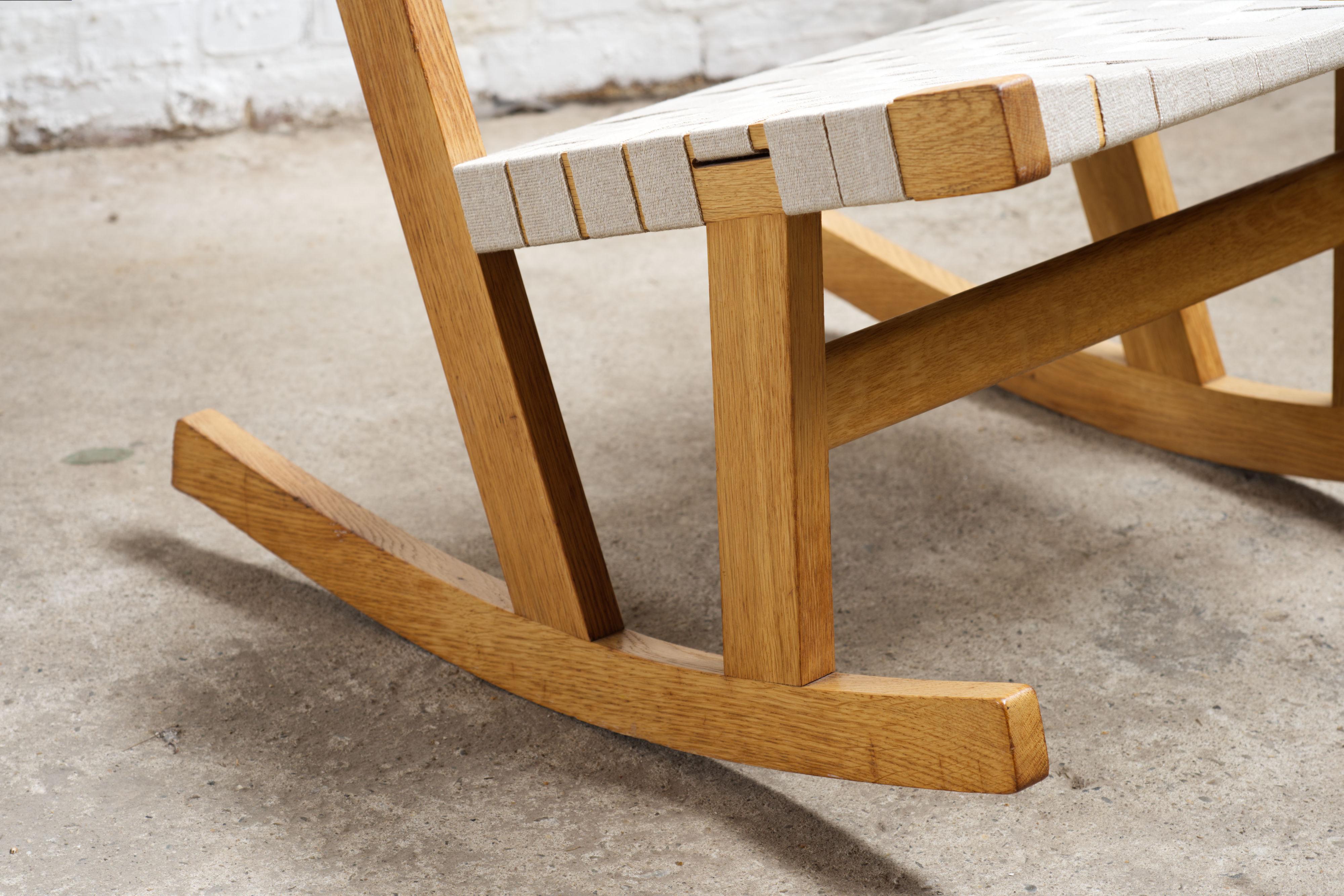 Swedish Rocking chair 'GE 674' by Hans wegner, Getame, 1970s For Sale
