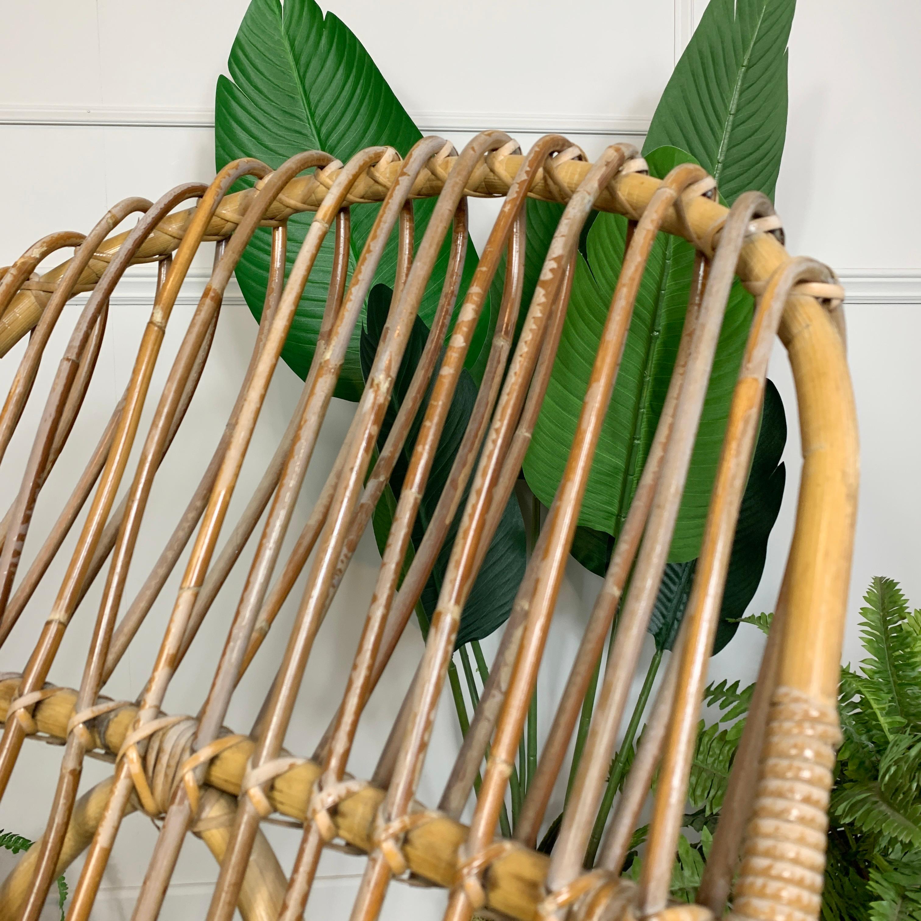 Mid-Century moderno Sedia a dondolo in bambù e rattan Attribuita a Franco Albini, anni '50 in vendita