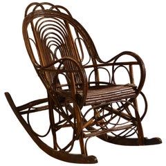 Chaise à bascule en bois de saule:: suédoise:: 1900-1920