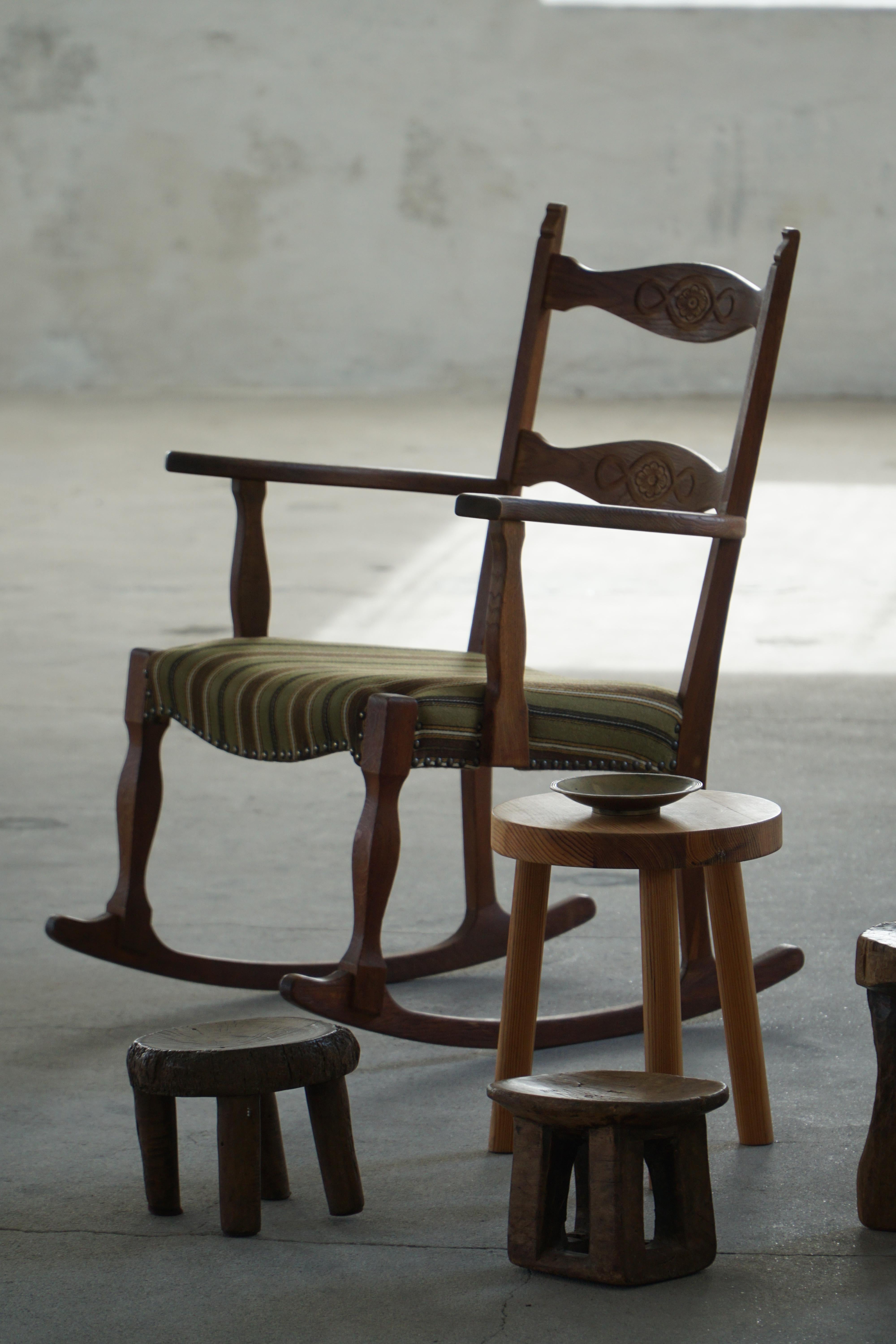 Chaise à bascule en Oak, modernité danoise du milieu du siècle, Henning Kjærnulf, 1960s en vente 8