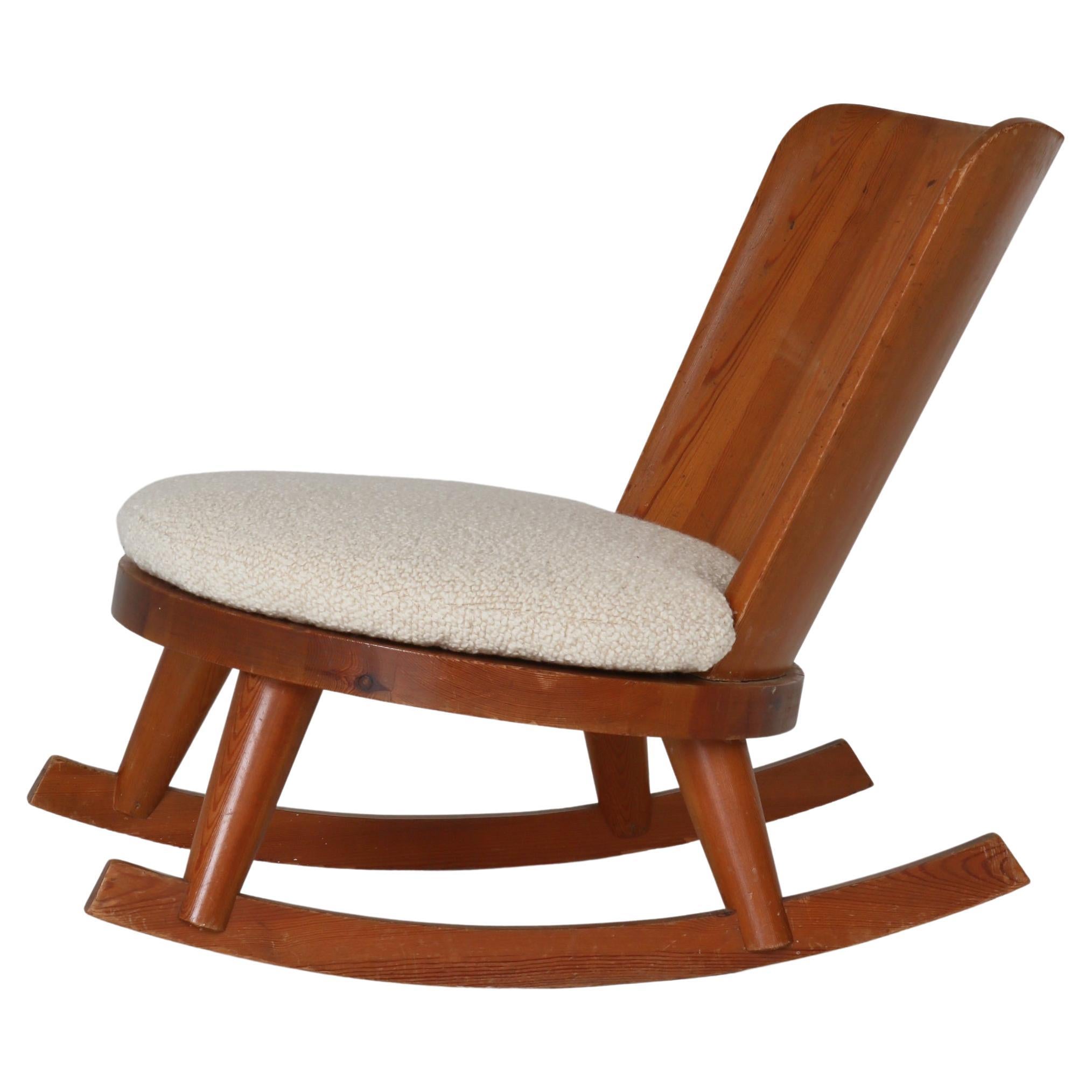 Chaise à bascule en pin de Torsten Claeson pour Svensk Fur, style moderne suédois, années 1930