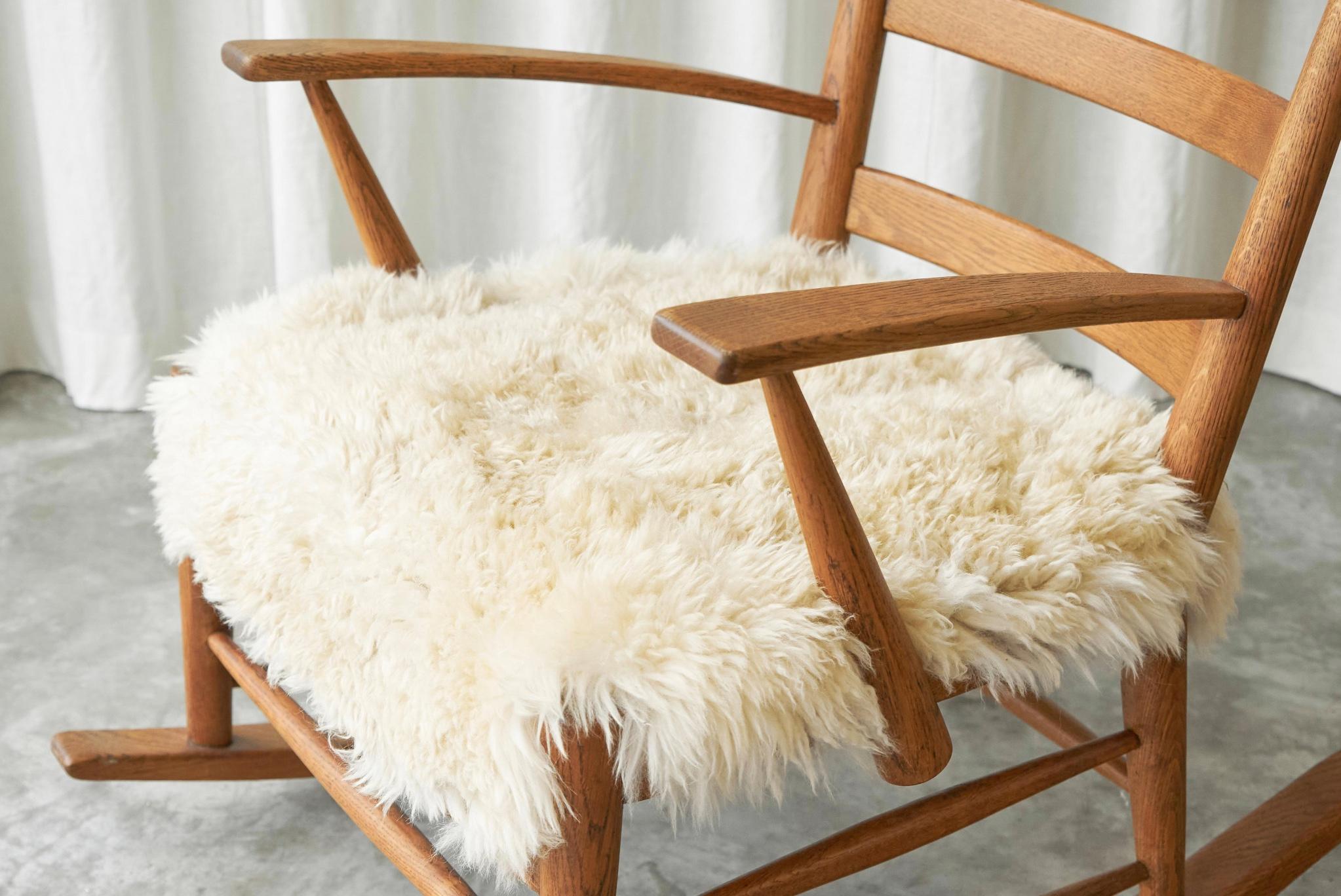Mid-Century Modern Rocking Chair in Solid Oak and Sheepskin France 1960s For Sale
