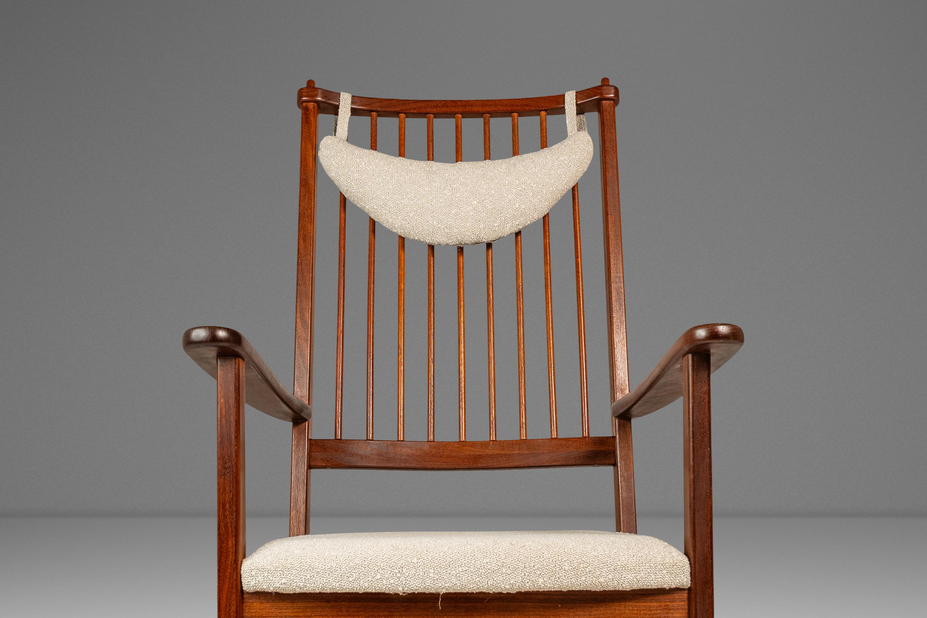 Rocking Chair in Solid Teak & Bouclé, Yngve Ekström for Swedese, Sweden, 1960s im Angebot 12