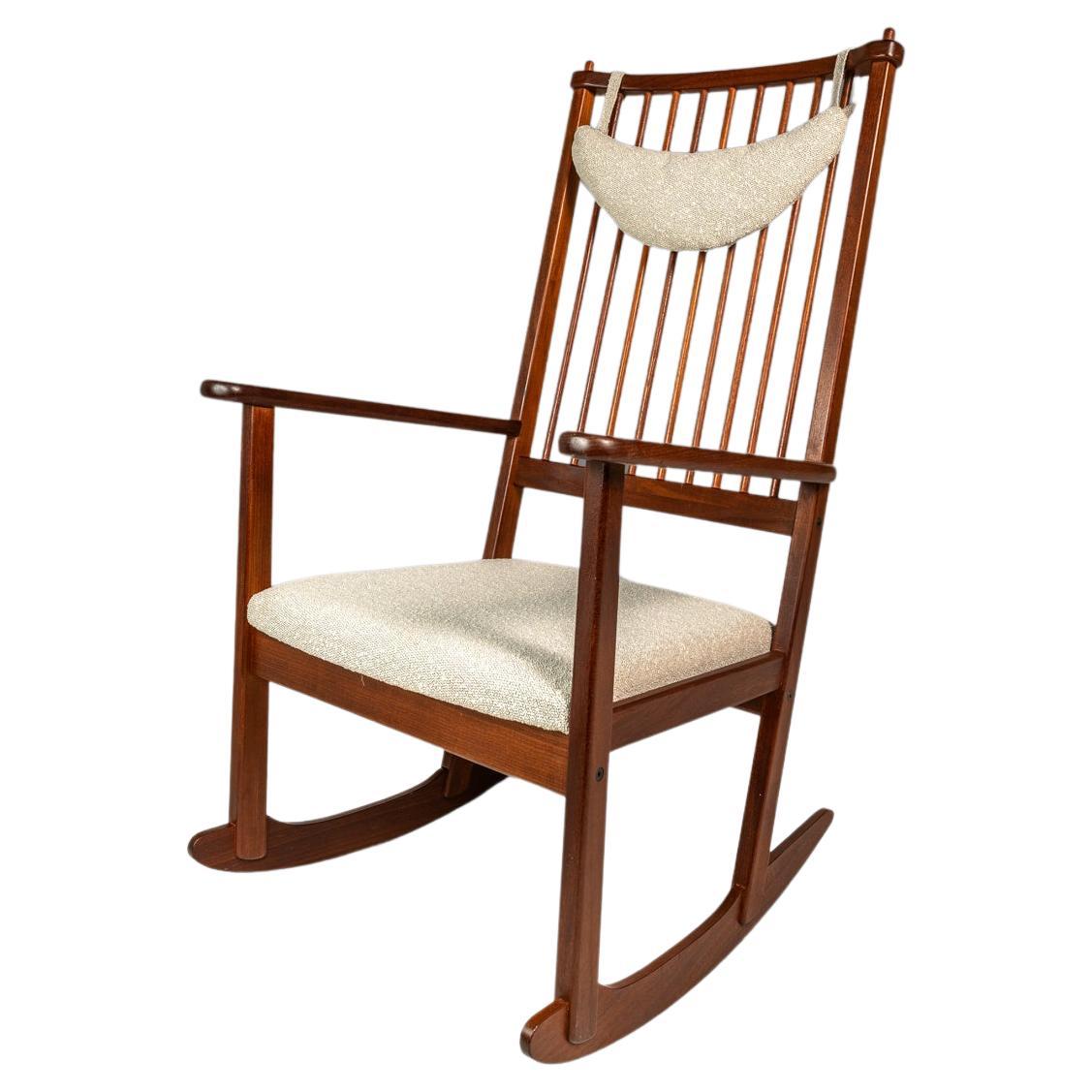 Rocking Chair in Solid Teak & Bouclé, Yngve Ekström for Swedese, Sweden, 1960s im Angebot