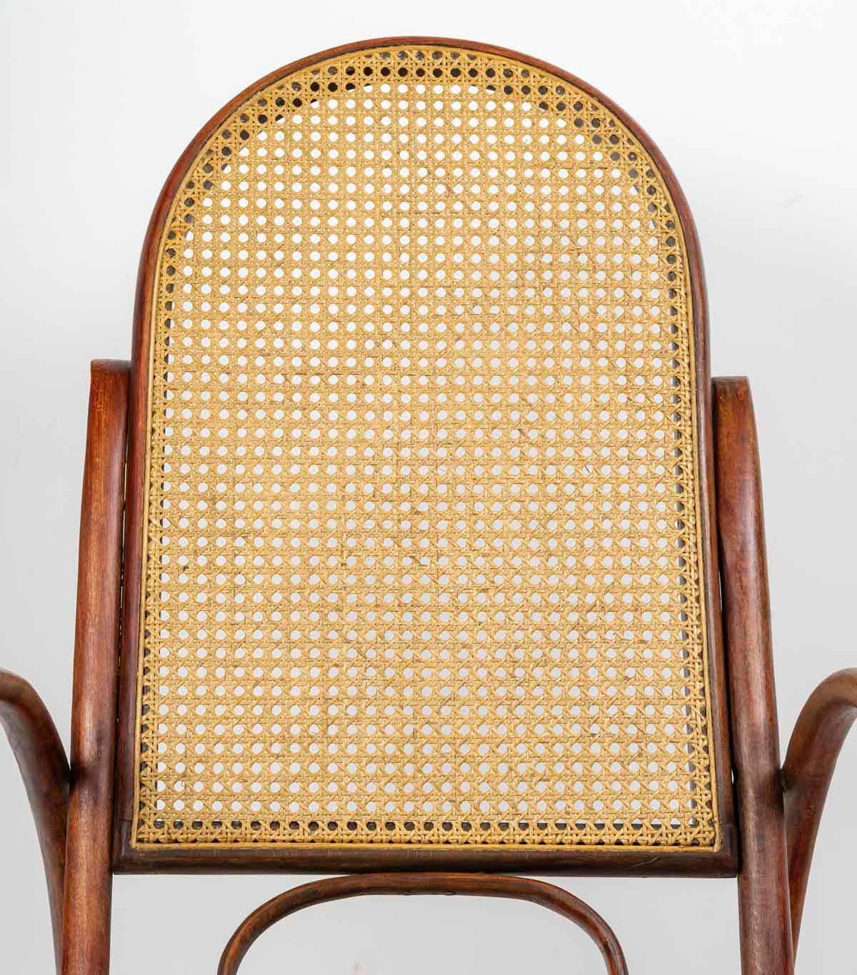 Silla mecedora de madera torneada, cantería, principios del siglo XX. en venta 2