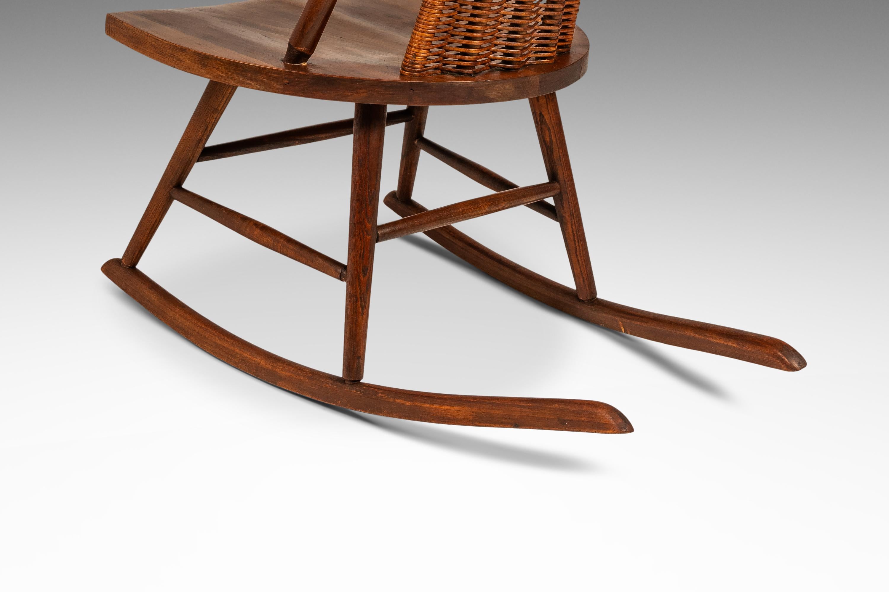 Rocking Chair in Walnut, Arthur Umanoff, Washington Woodcraft, USA, c. 1960's 6
