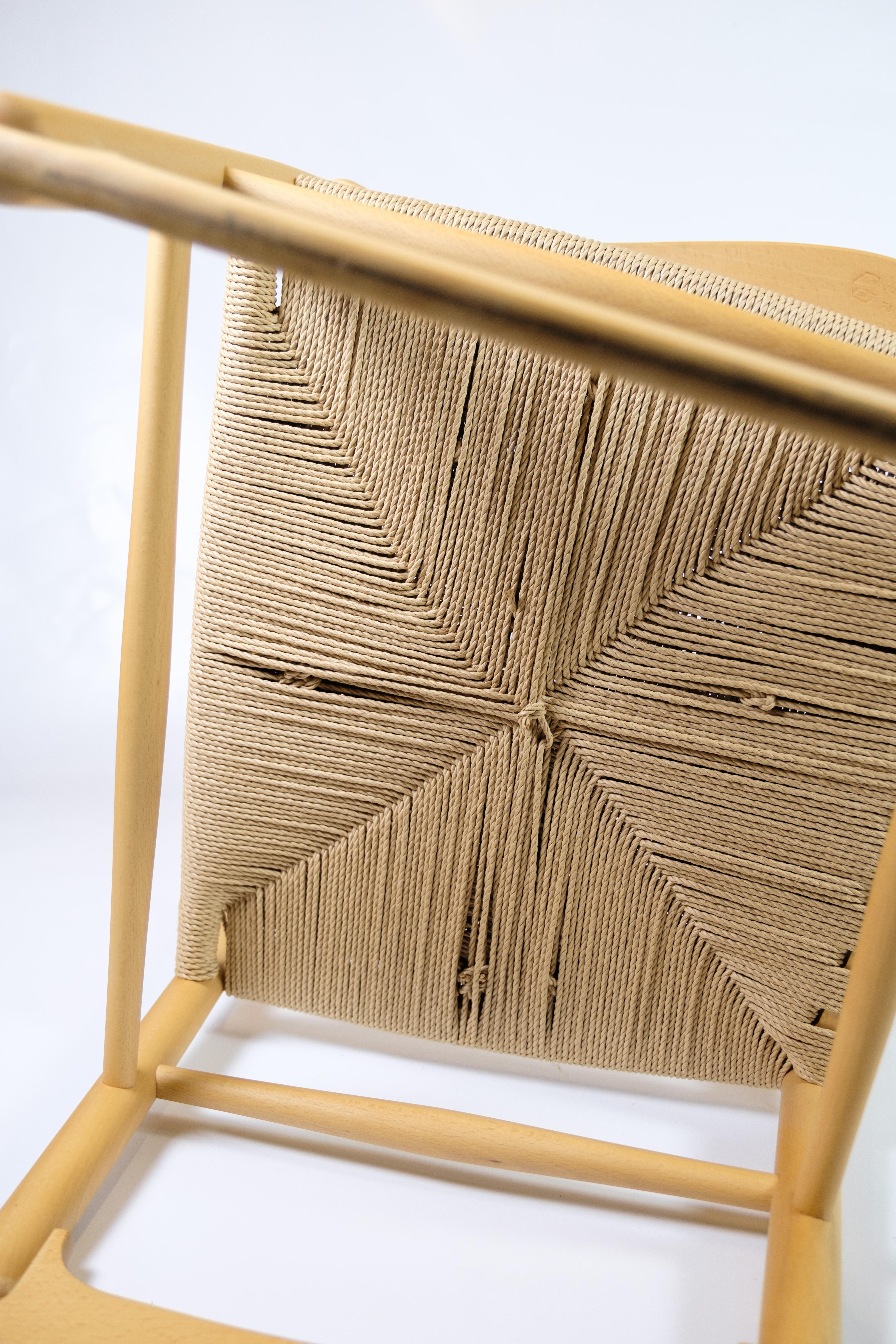Sedia a dondolo modello J16 in Beeche di Hans J. Wegner per FDB in vendita 1