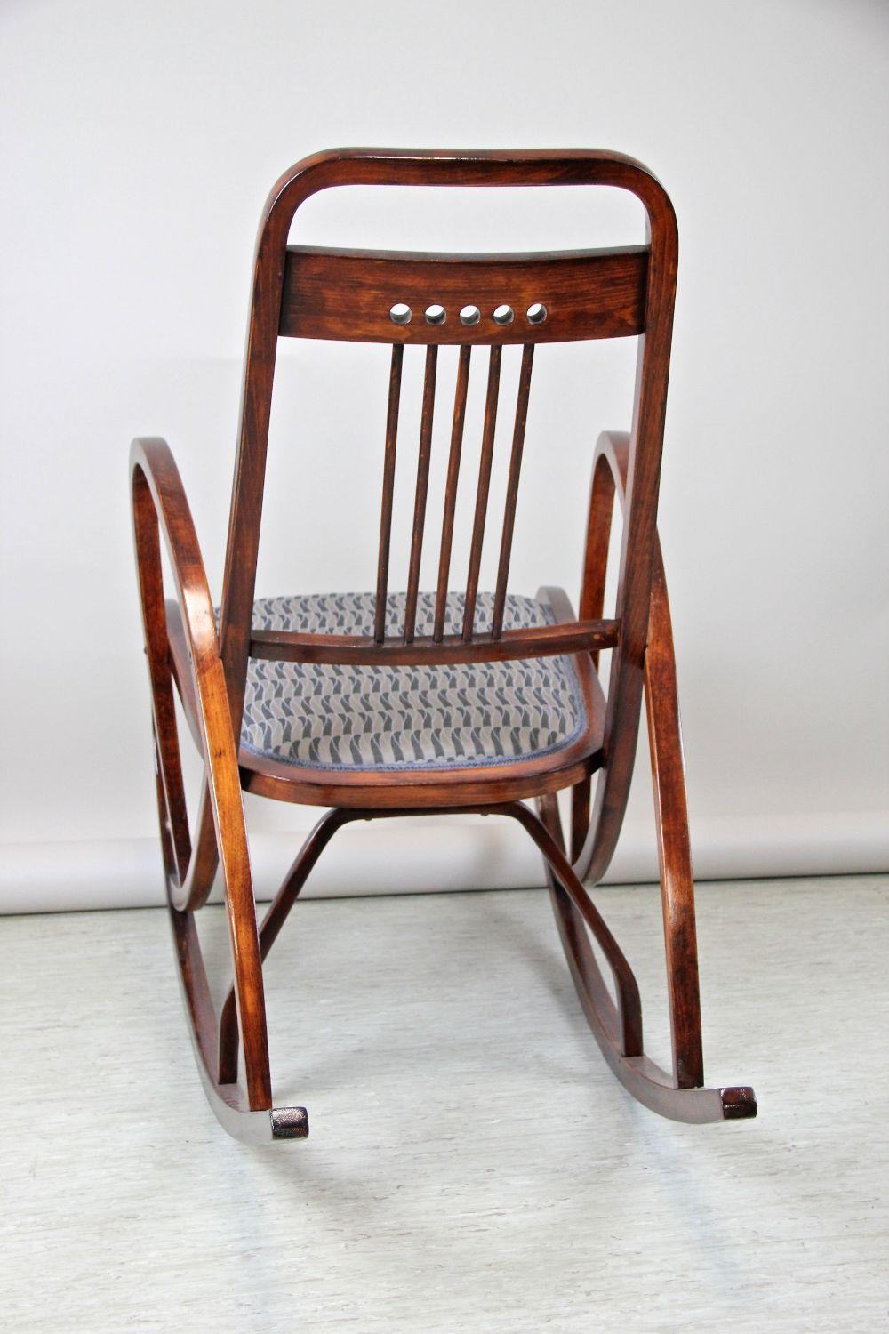 Austrian Rocking Chair No. 511 by M. Kammerer for Thonet, Austria, circa 1905