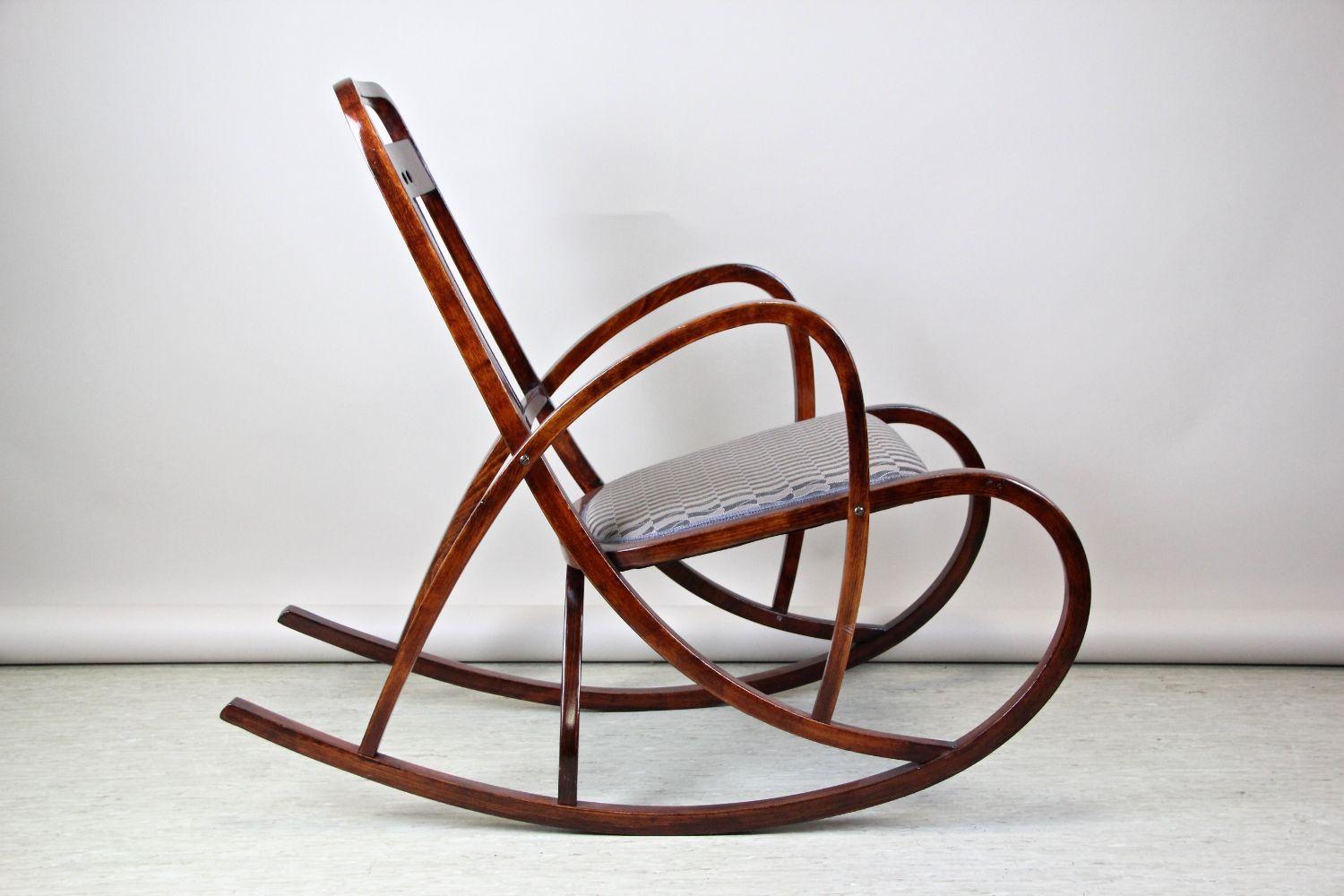 Stained Rocking Chair No. 511 by M. Kammerer for Thonet, Austria, circa 1905