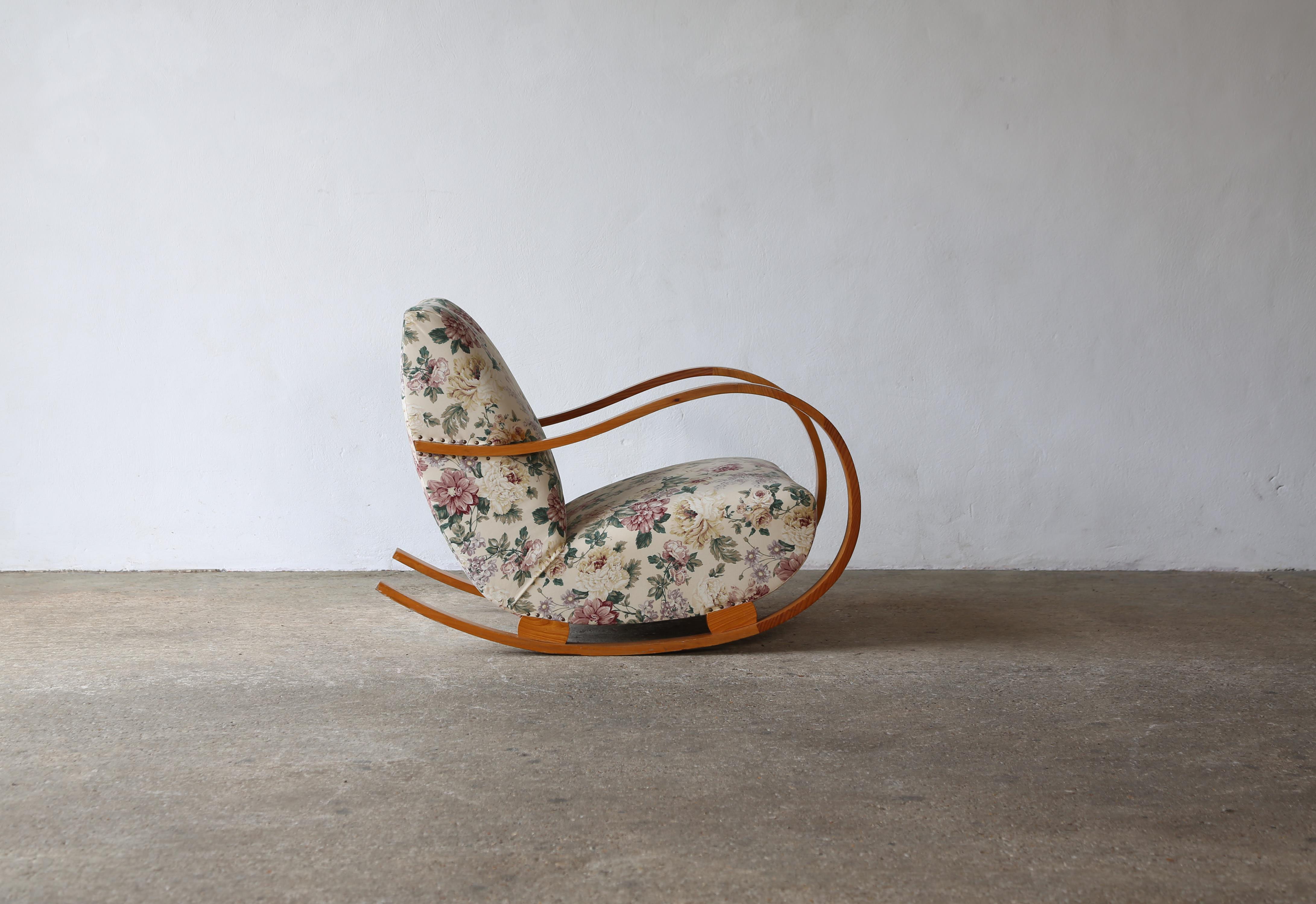 Chaise à bascule, Suède, années 1940 Bon état à LEWES, GB