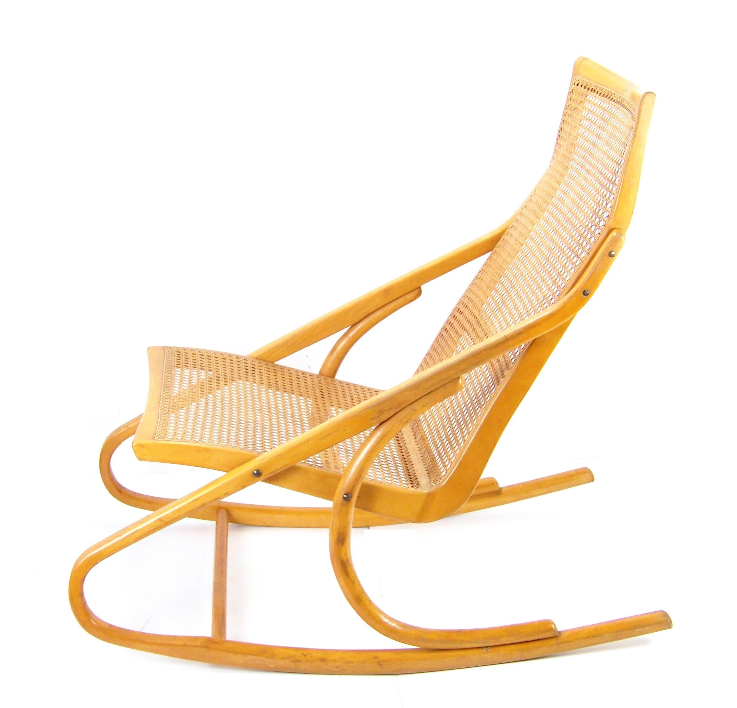 Modern Rocking Chair Ton, Arch Antonín Šuman, circa 1965