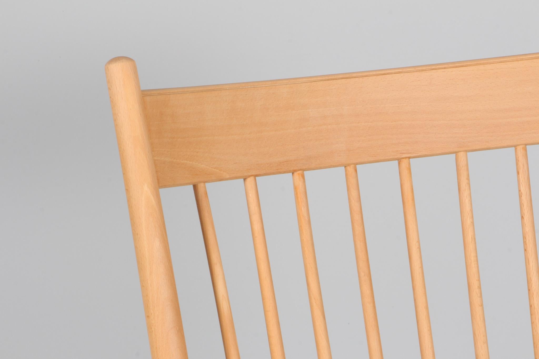 Rocking Chair with ottoman by Hans J. Wegner, Model J16 In Good Condition In Esbjerg, DK