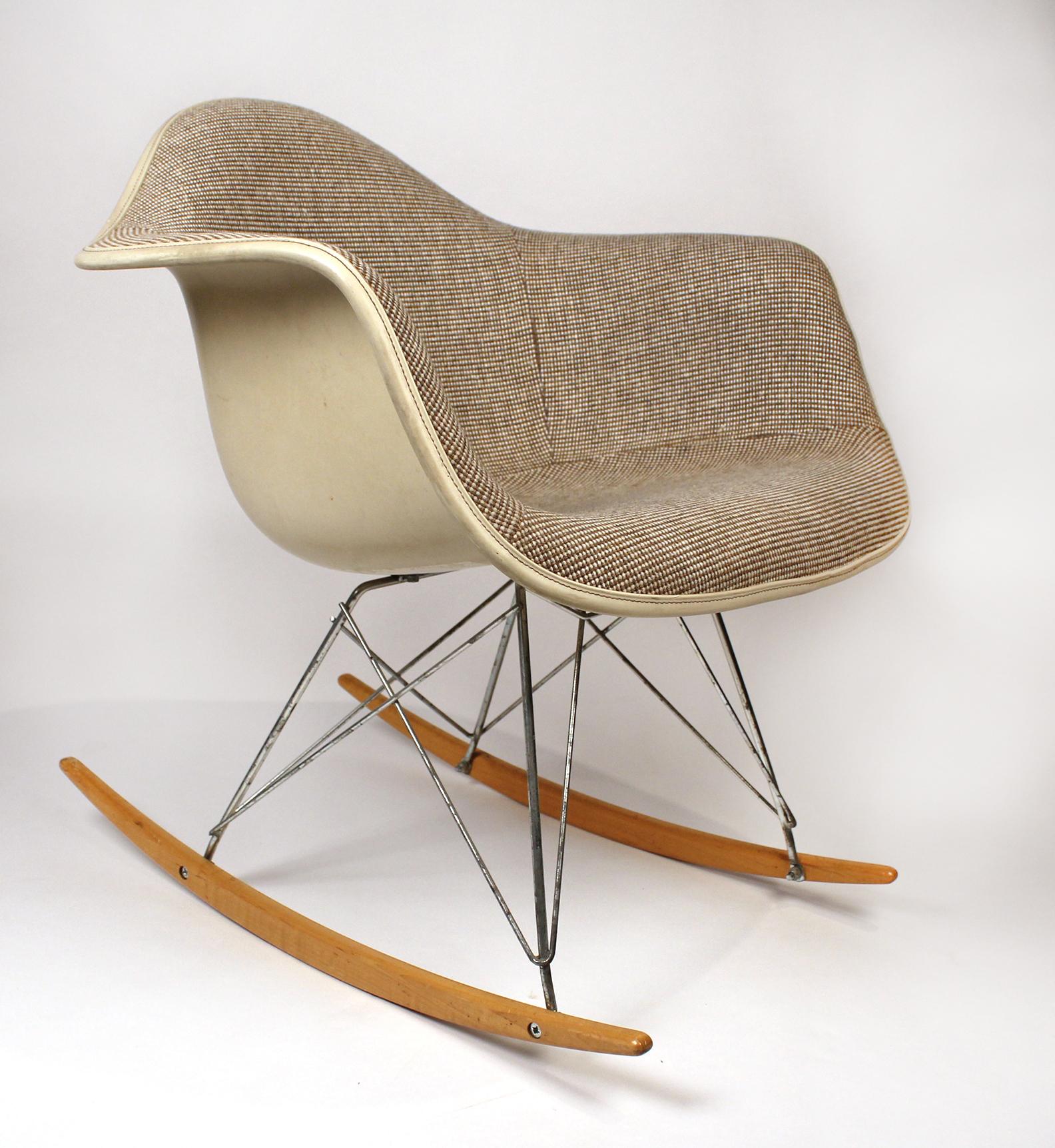 Mid-Century Modern Rocking Chairs by Charles Eames for Herman Miller with Alexander Girard Textile For Sale
