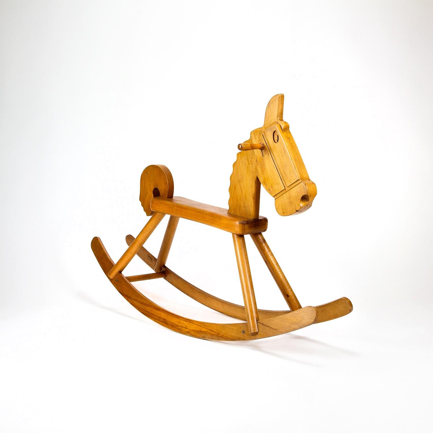 Rocking Horse, Denmark, 1970s In Good Condition For Sale In Berkhamsted, GB