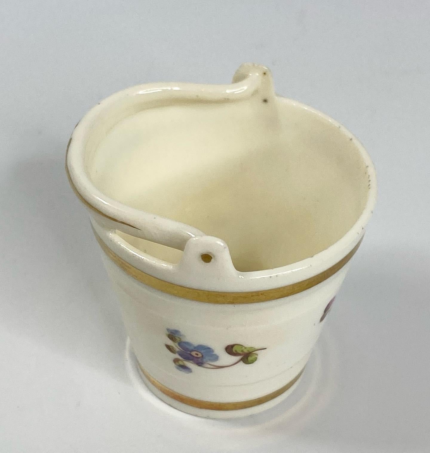 English Rockingham porcelain ‘Toy bucket’, 1826 - 1830.