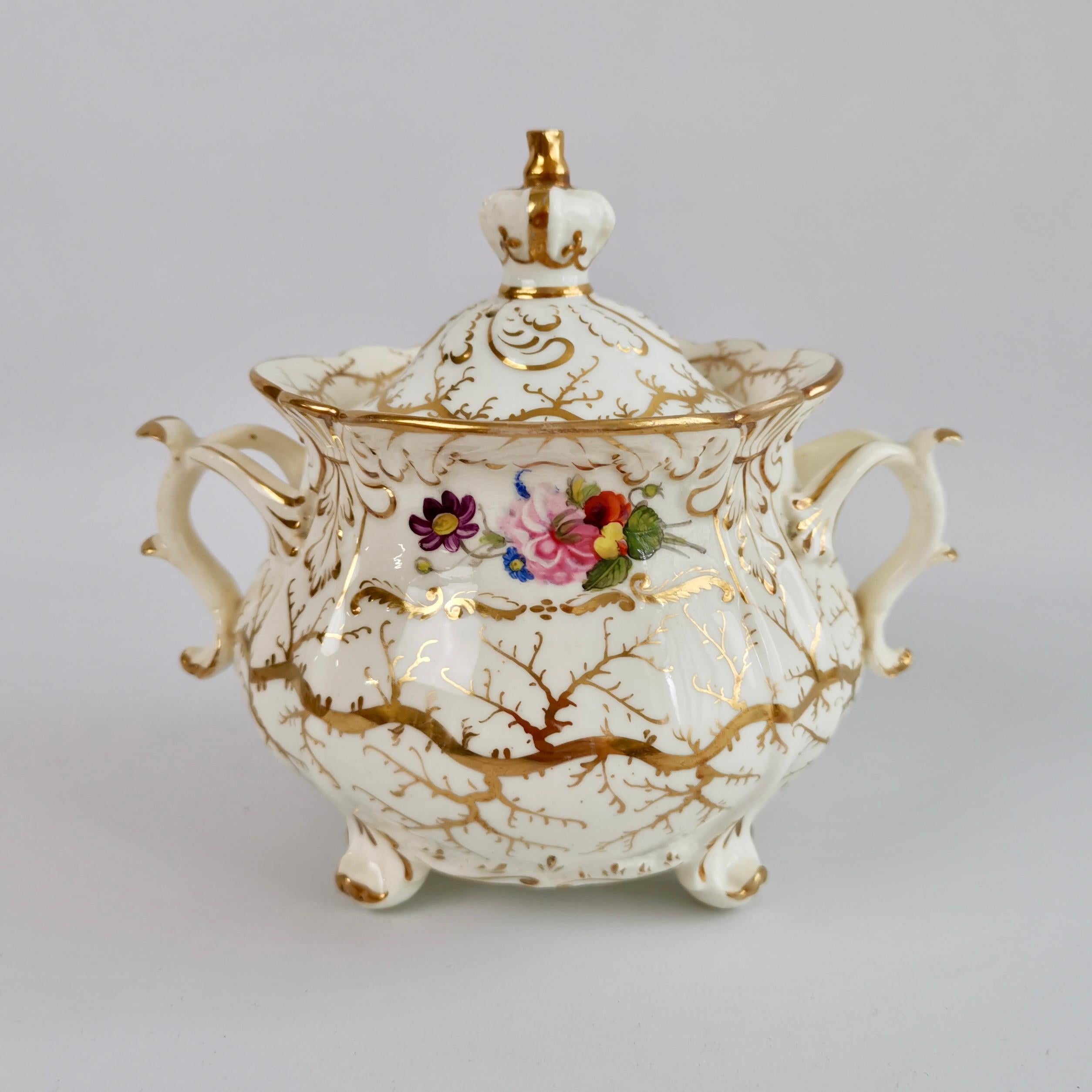Rockingham Tea Service for 4, Gilt Seaweed, Flowers, Rococo Revival, 1832 In Good Condition In London, GB